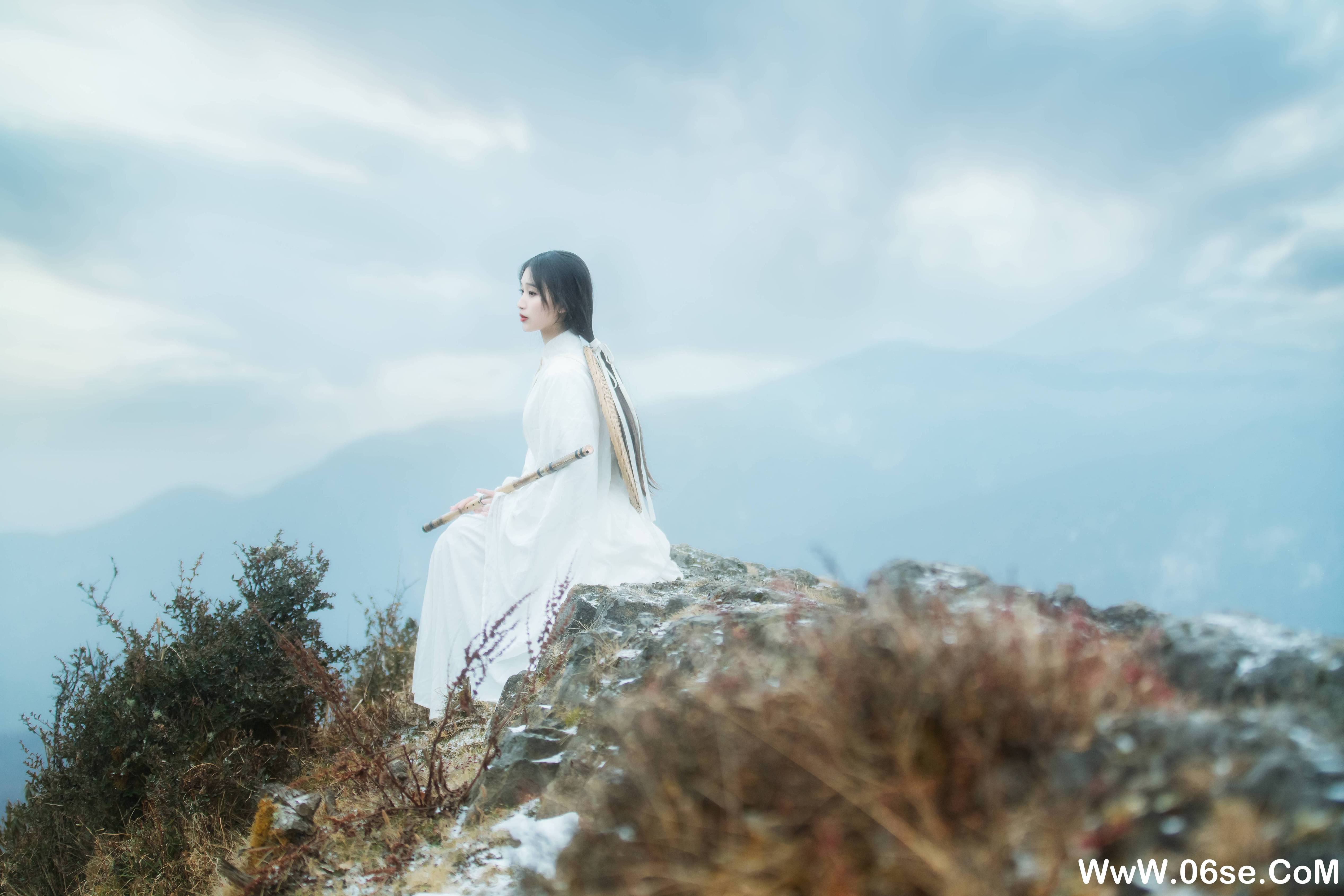 图片[20]-[YITUYU艺图语]2021.12.20 千山云 酒里[22+1P／378MB]-六色网