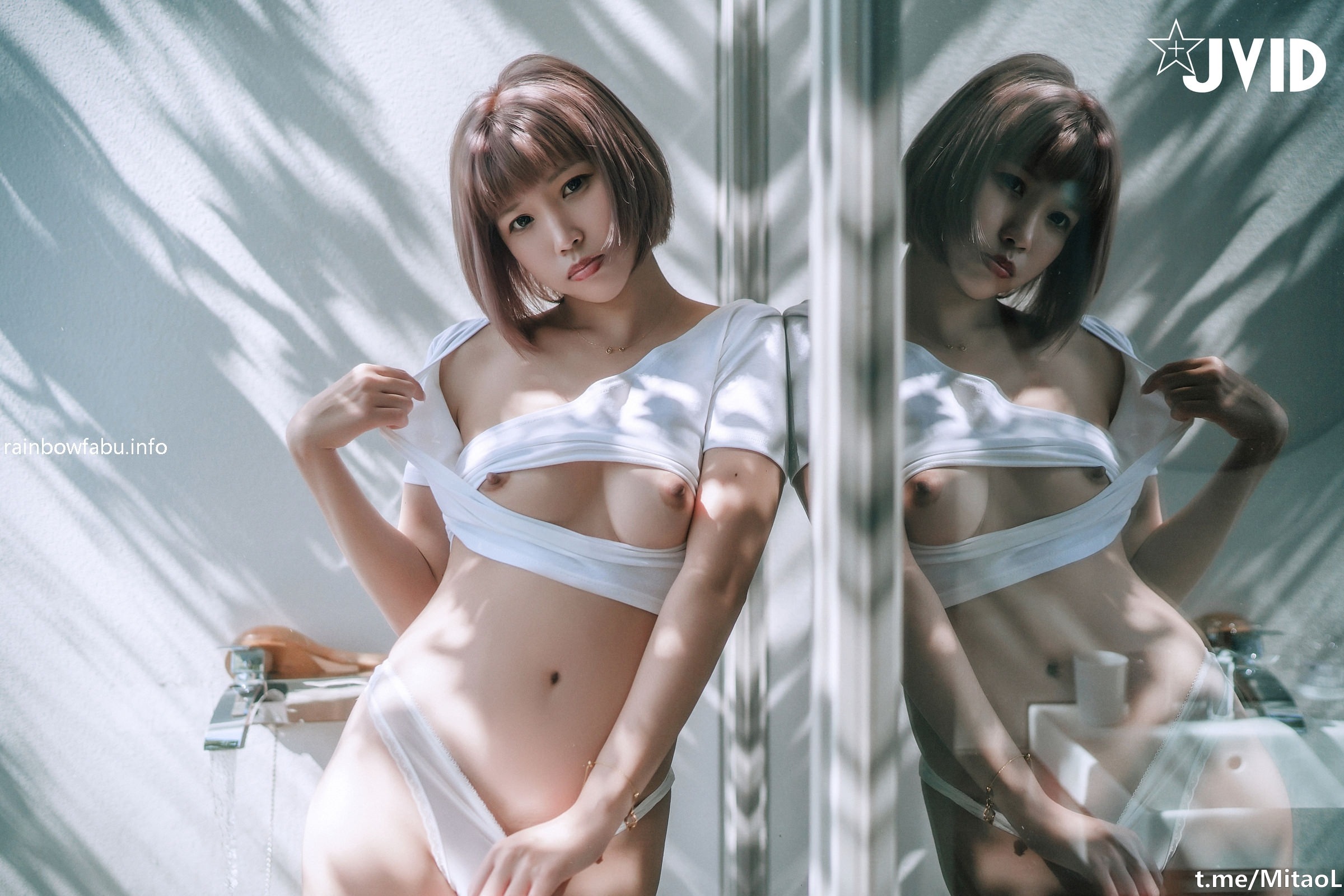 JVID唯美情色艺术尤物 果宝宝 未曾谋面的网恋小女友 洞洞装湿身诱惑 美乳激凸紧致嫩穴 174P 137