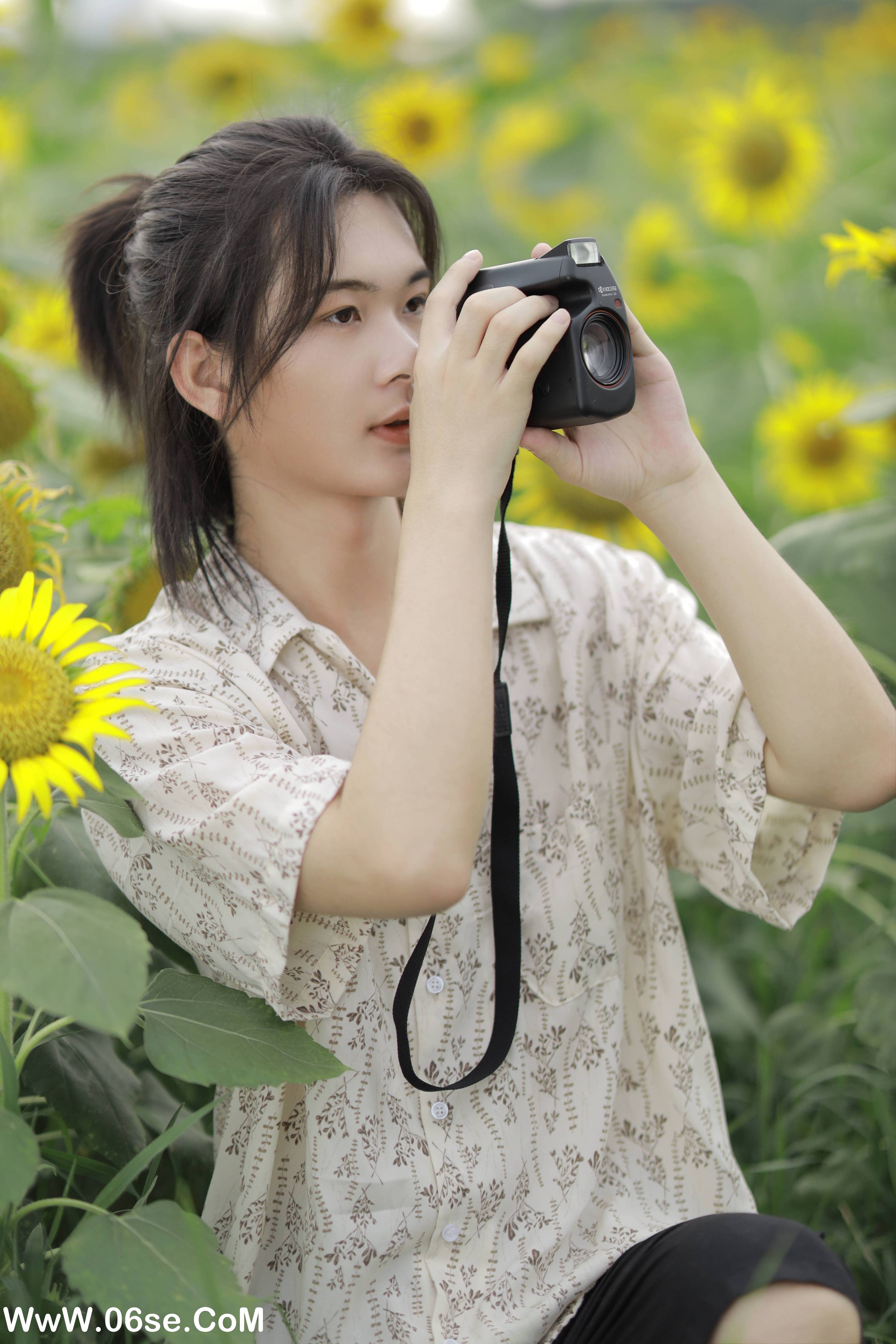 图片[7]-[YITUYU艺图语]2022.10.23 向日葵少年 喻喻喻喻幸[21+1P／181MB]-六色网