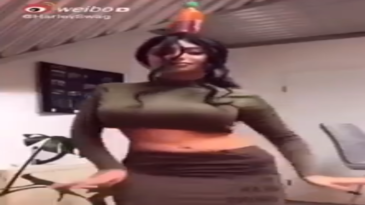 El baile más sensual y gracioso de la botella