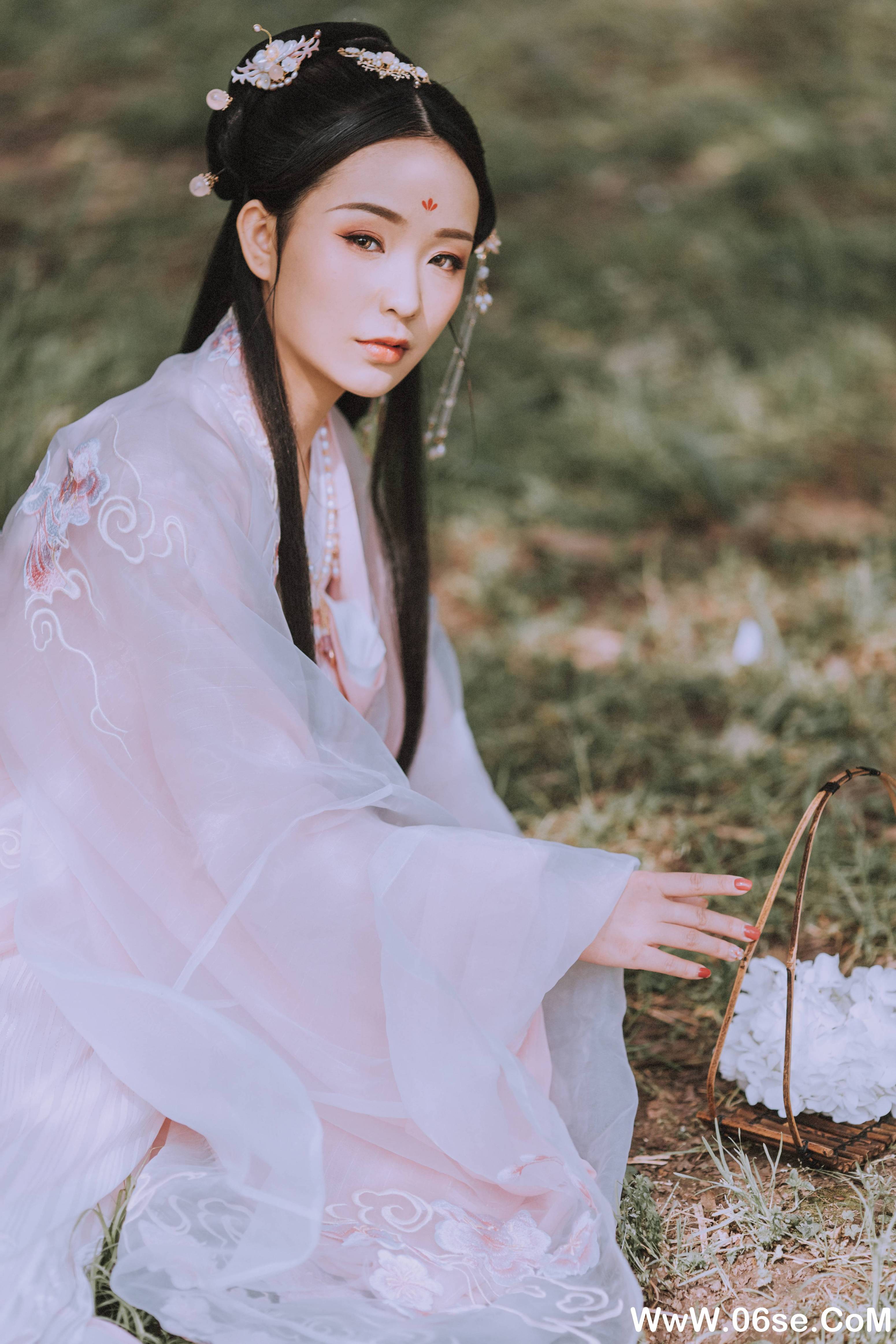 图片[14]-[YITUYU艺图语]2021.09.02 满袖春 Seven[35+1P／382MB]-六色网