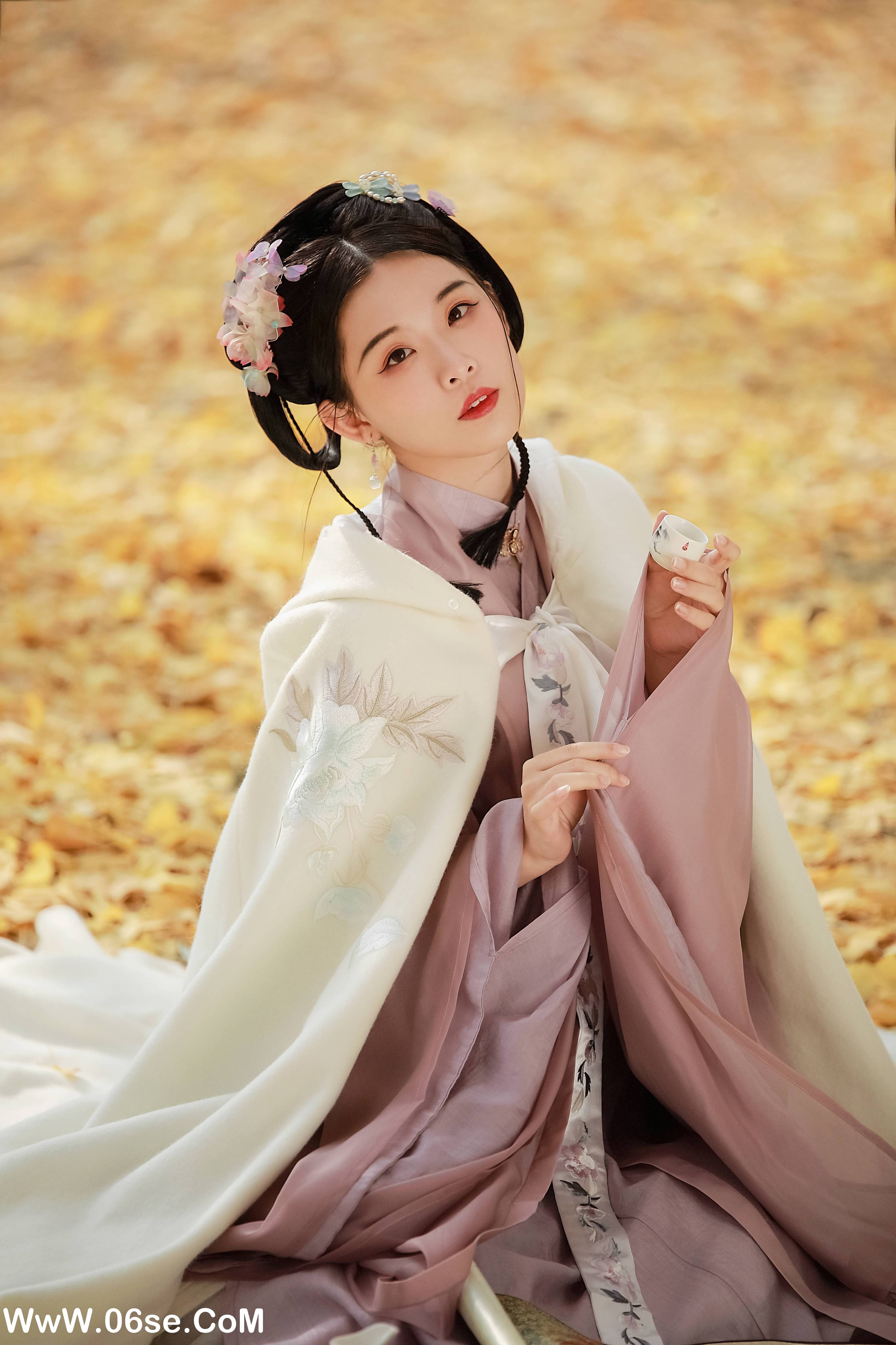 图片[12]-[YITUYU艺图语]2022.06.11 伤别离 _喵喵家的小鱼干_[26P-437.64MB]-六色网