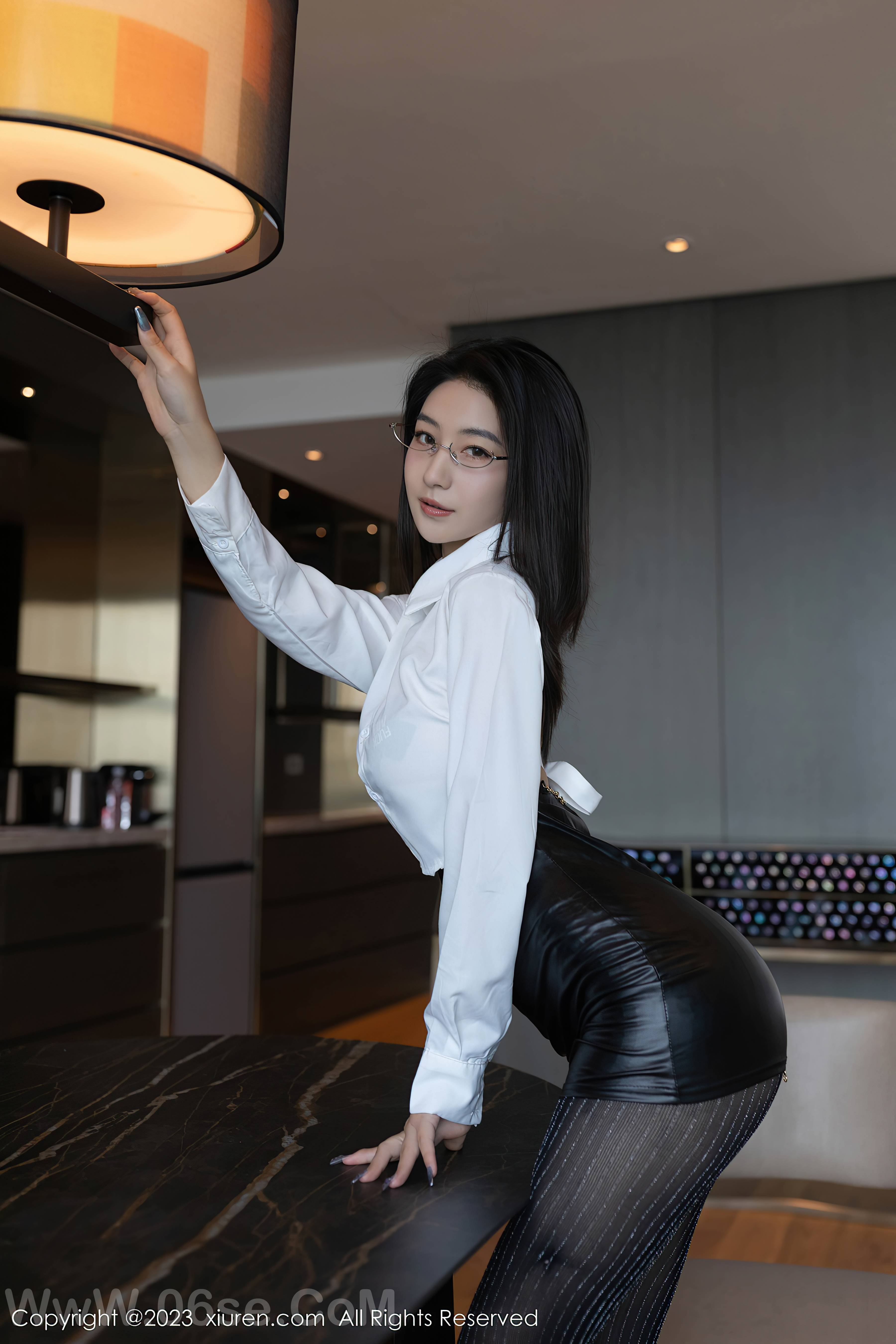 图片[2]-[Xiuren秀人网]2023.10.23 NO.7547 熊小诺[78+1P／679MB]-六色网