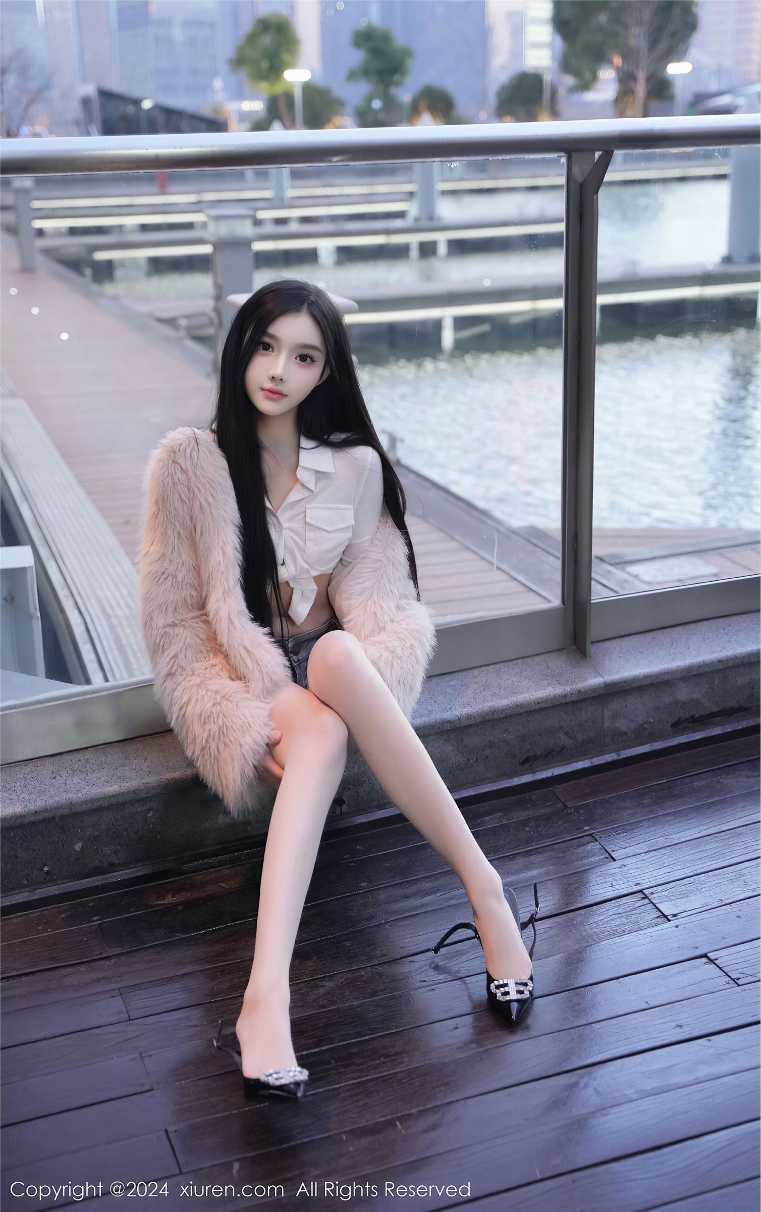 图片[38]-[XIUREN秀人网] 2024.03.20 NO.8261 龙雪儿-六色网