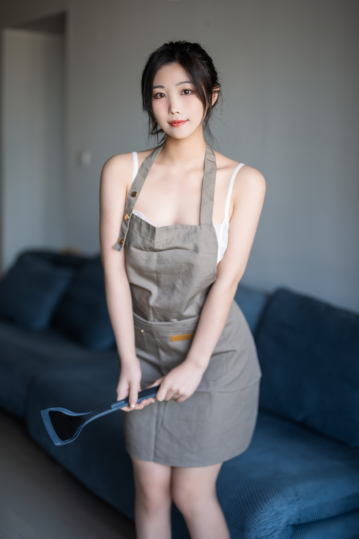 Cosplay 汪知子 围裙 2