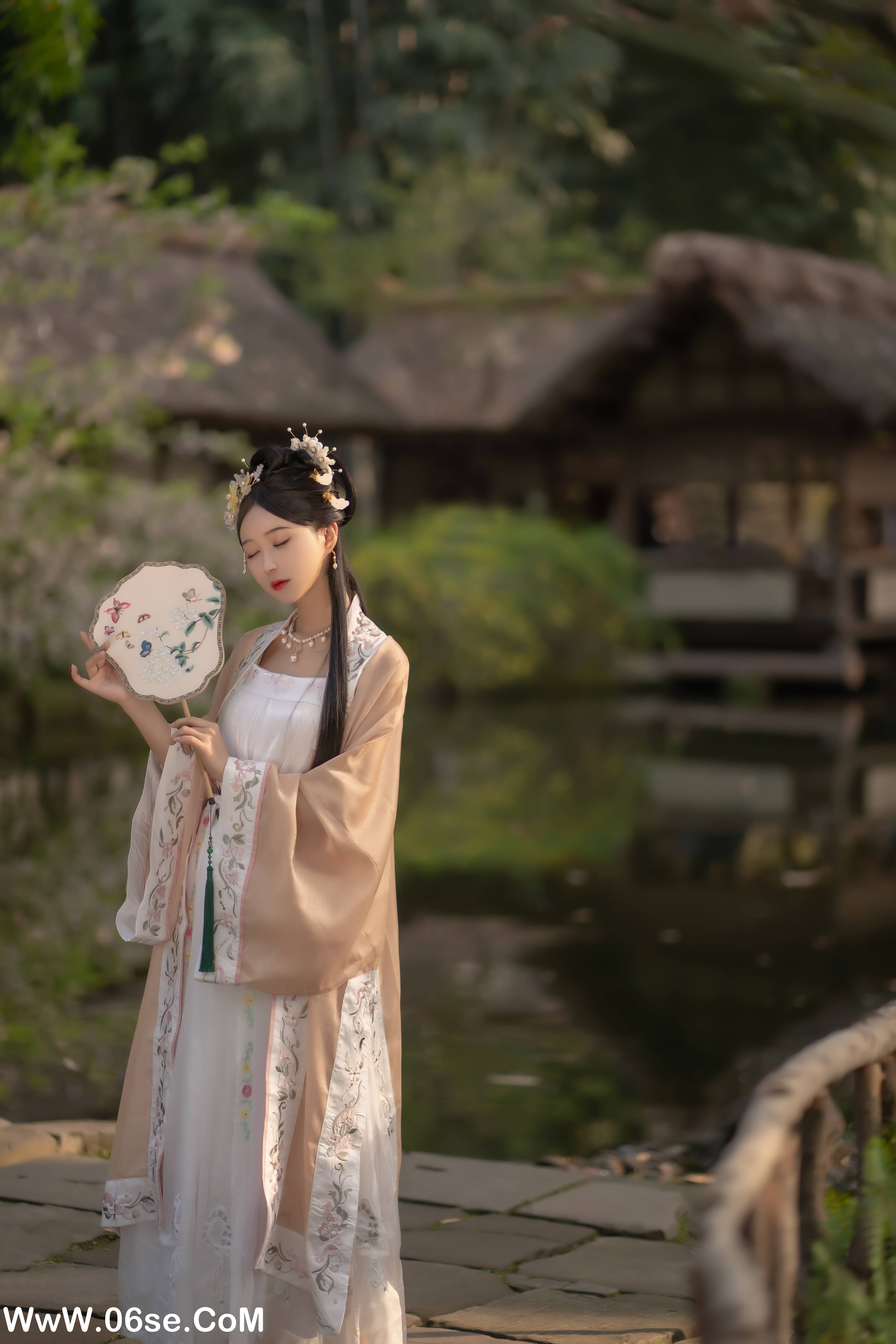 图片[9]-[YITUYU艺图语]2022.11.11 天青时 -绮罗生的小苏苏-[27+1P／189MB]-六色网