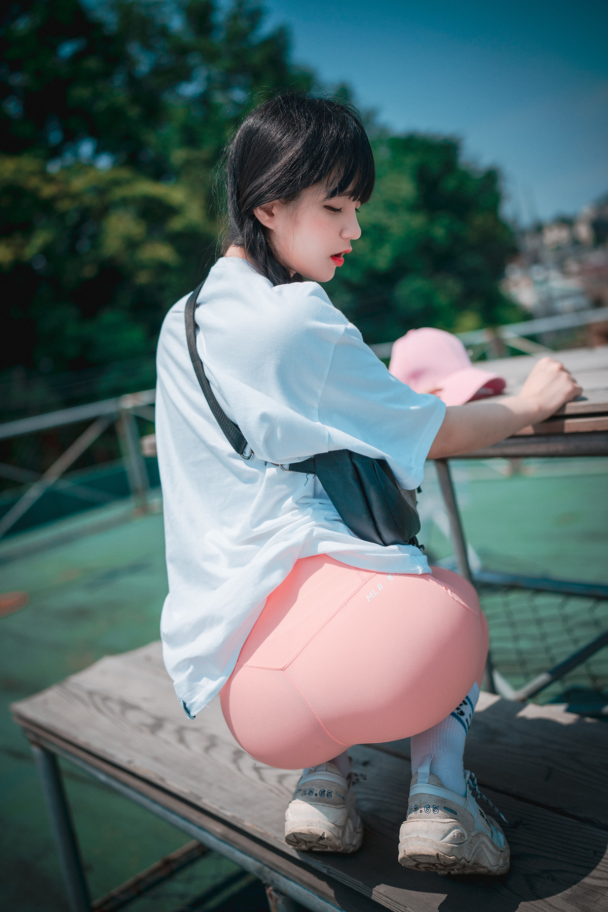 Jeong Jenny 정제니, DJAWA ‘Loose and Tight Pink’ Set.01 28