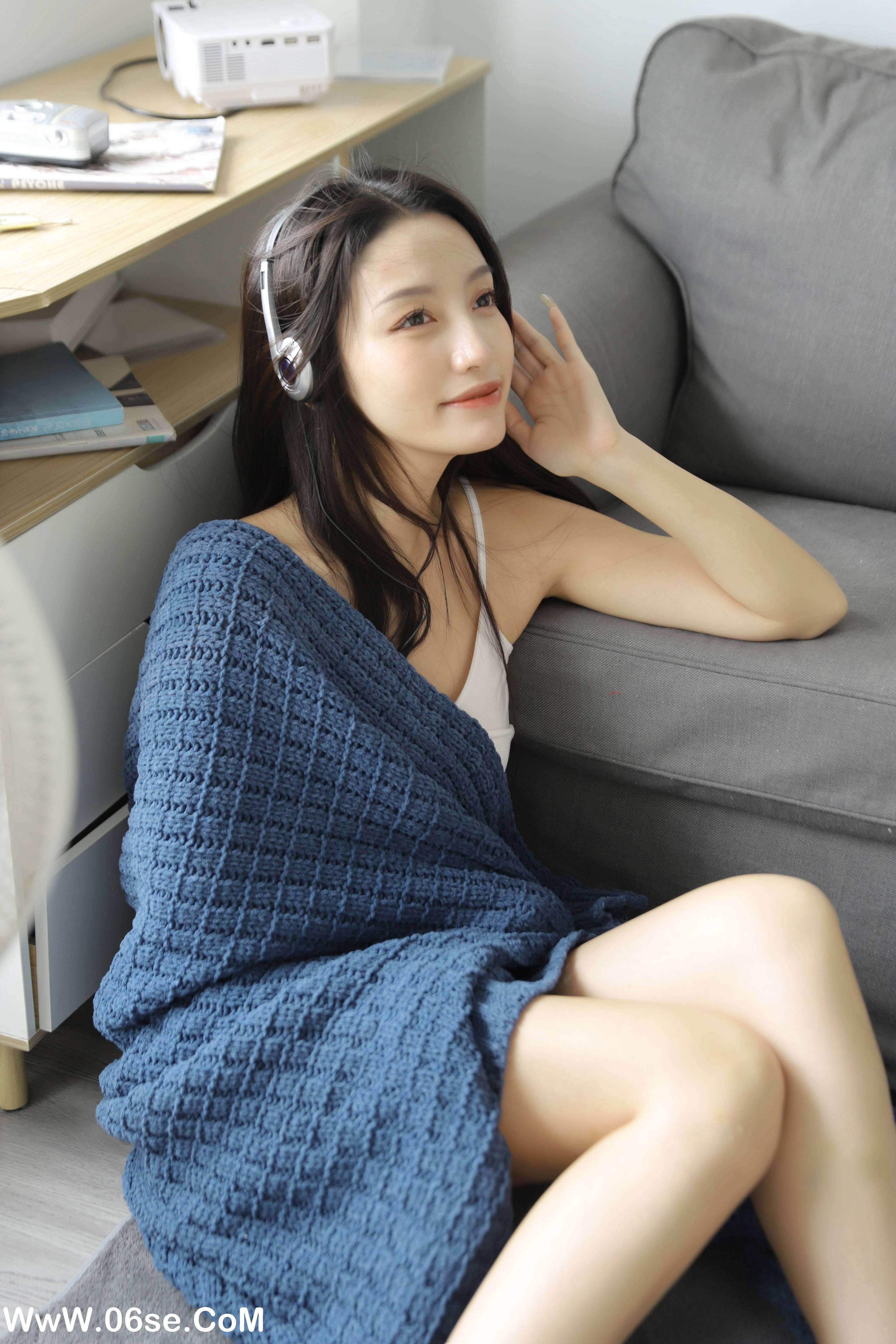 图片[37]-[YITUYU艺图语]2022.11.03 阿尔卑斯 柠萌婧啊[38+1P／319MB]-六色网