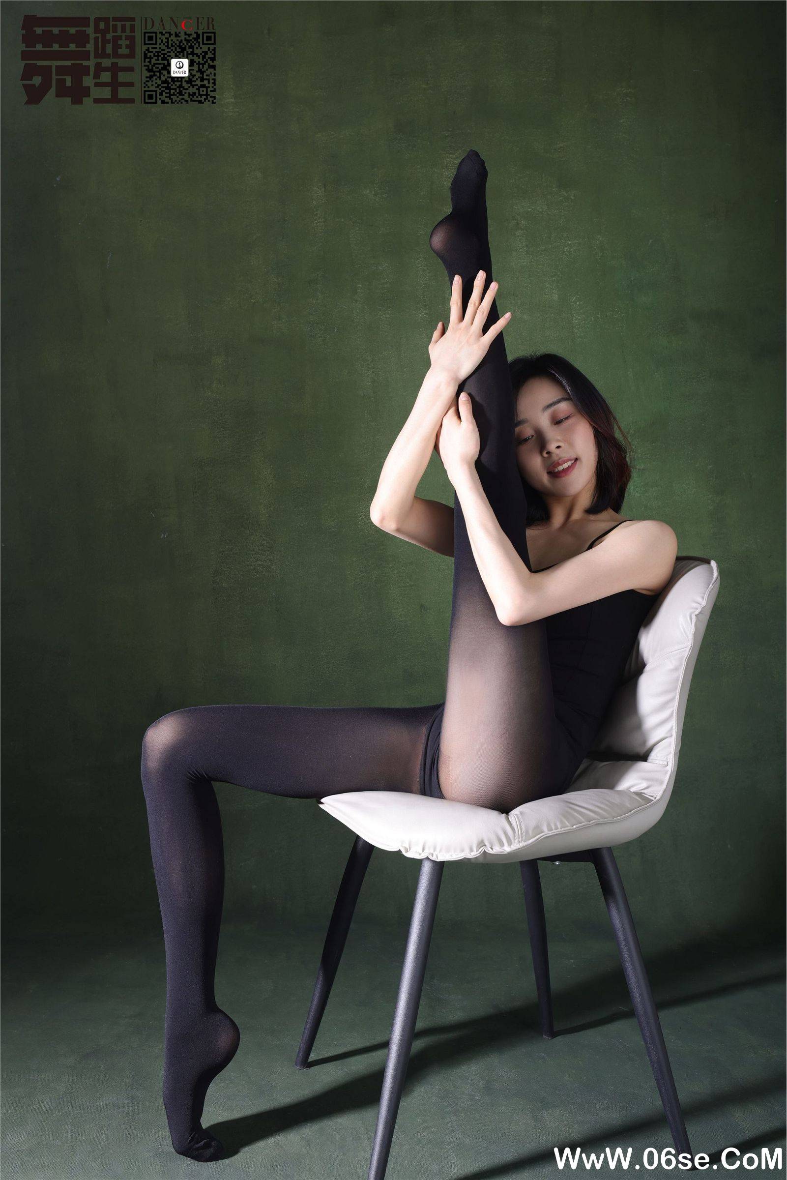 图片[44]-[GALLI嘉丽] 舞蹈生日记 105 – 黑与白 佚名-六色网