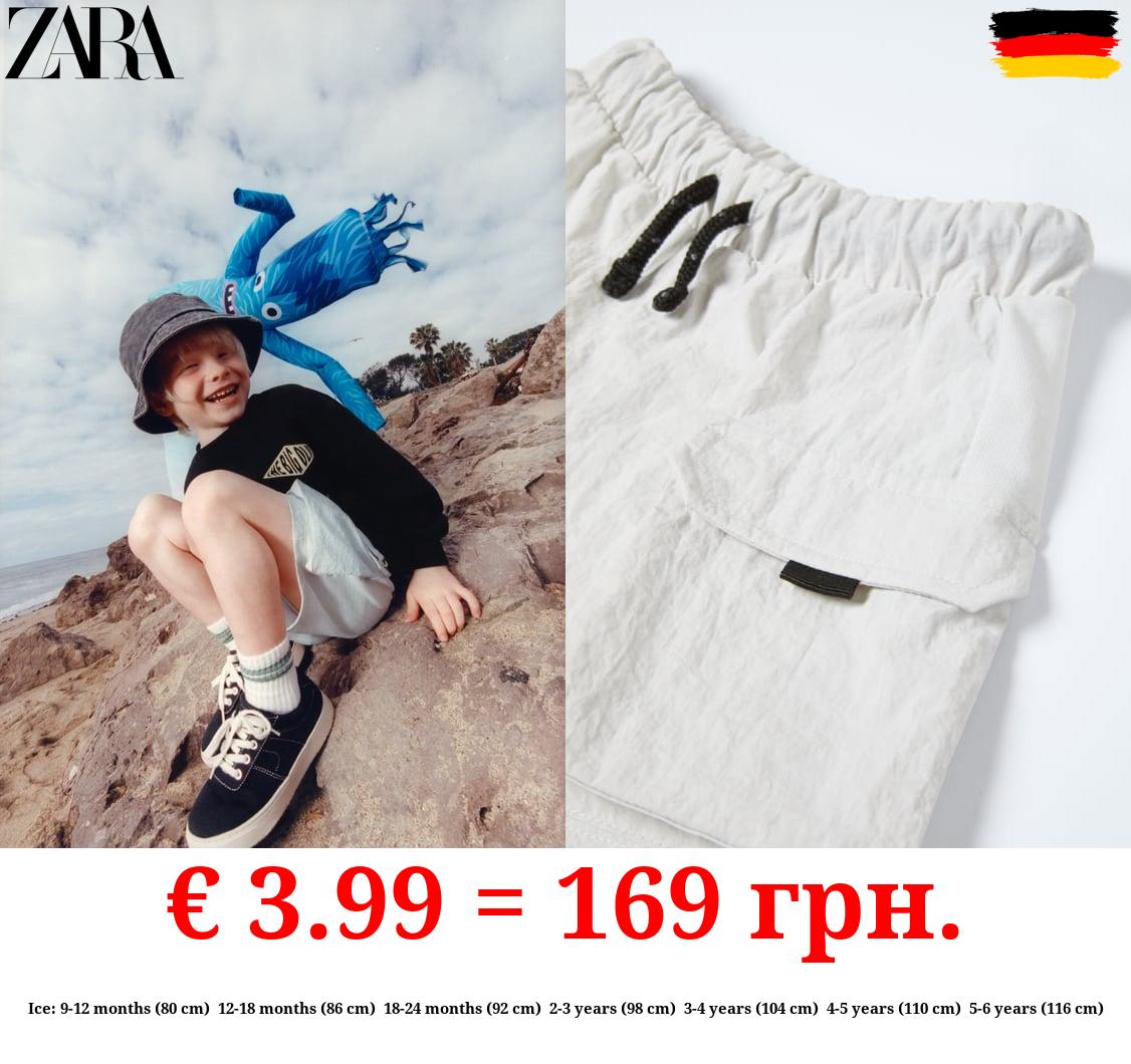 CONTRAST CARGO BERMUDA SHORTS