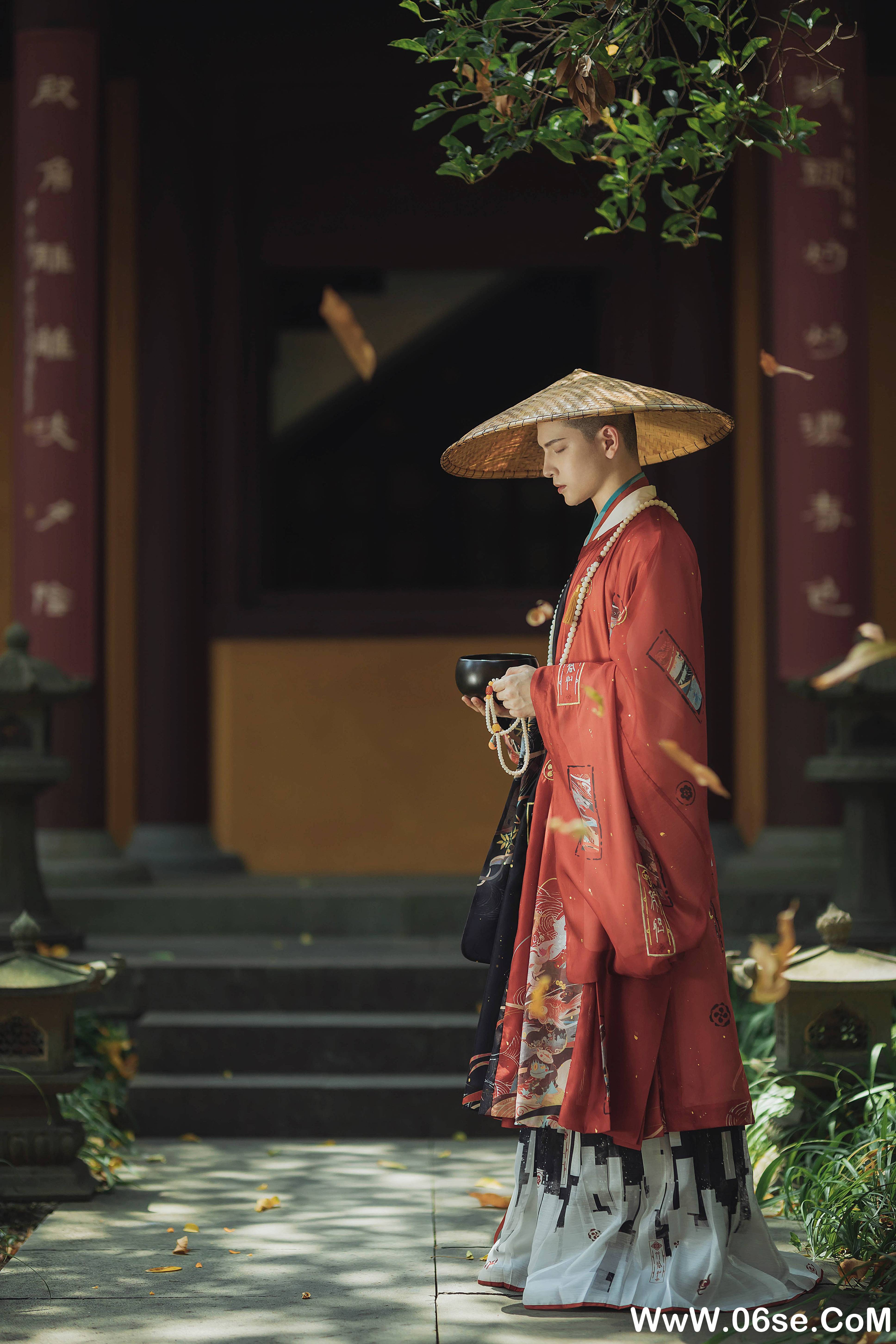 图片[18]-[YITUYU艺图语]2021.09.29 归来说与待花人 模特合集[23+1P／264MB]-六色网