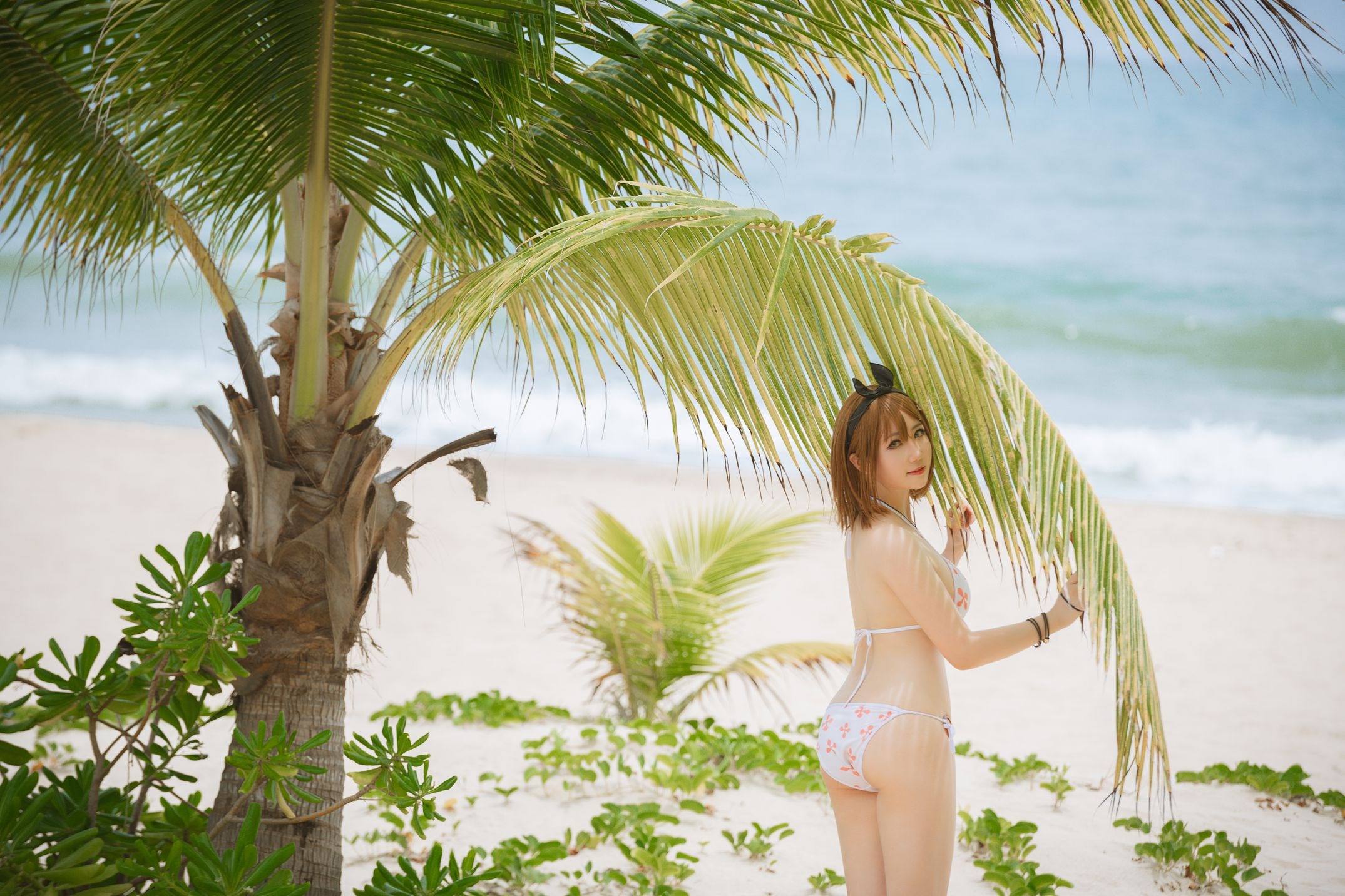 是本末末 莱莎泳装 23