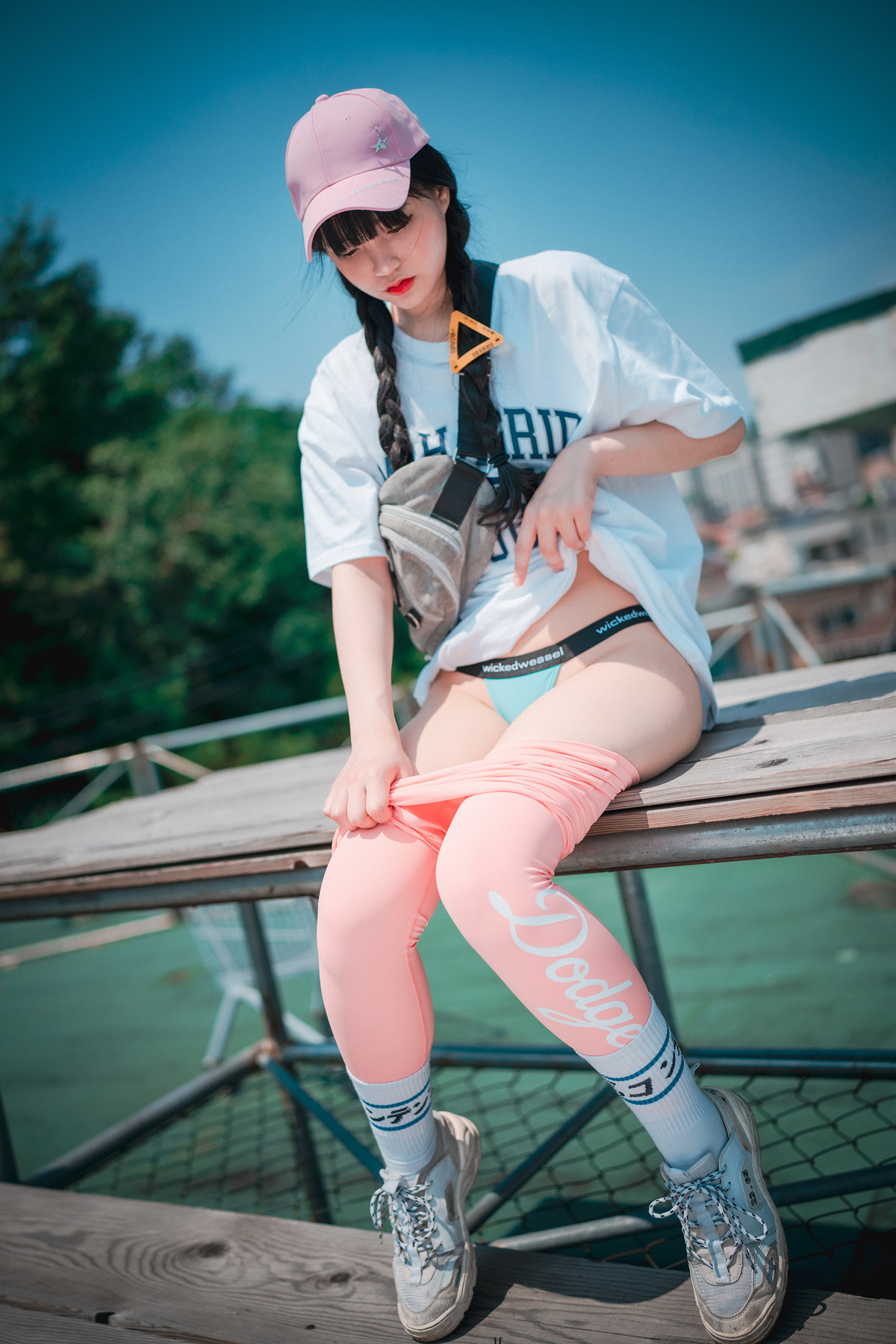 Jeong Jenny 정제니, DJAWA ‘Loose and Tight Pink’ Set.01 33