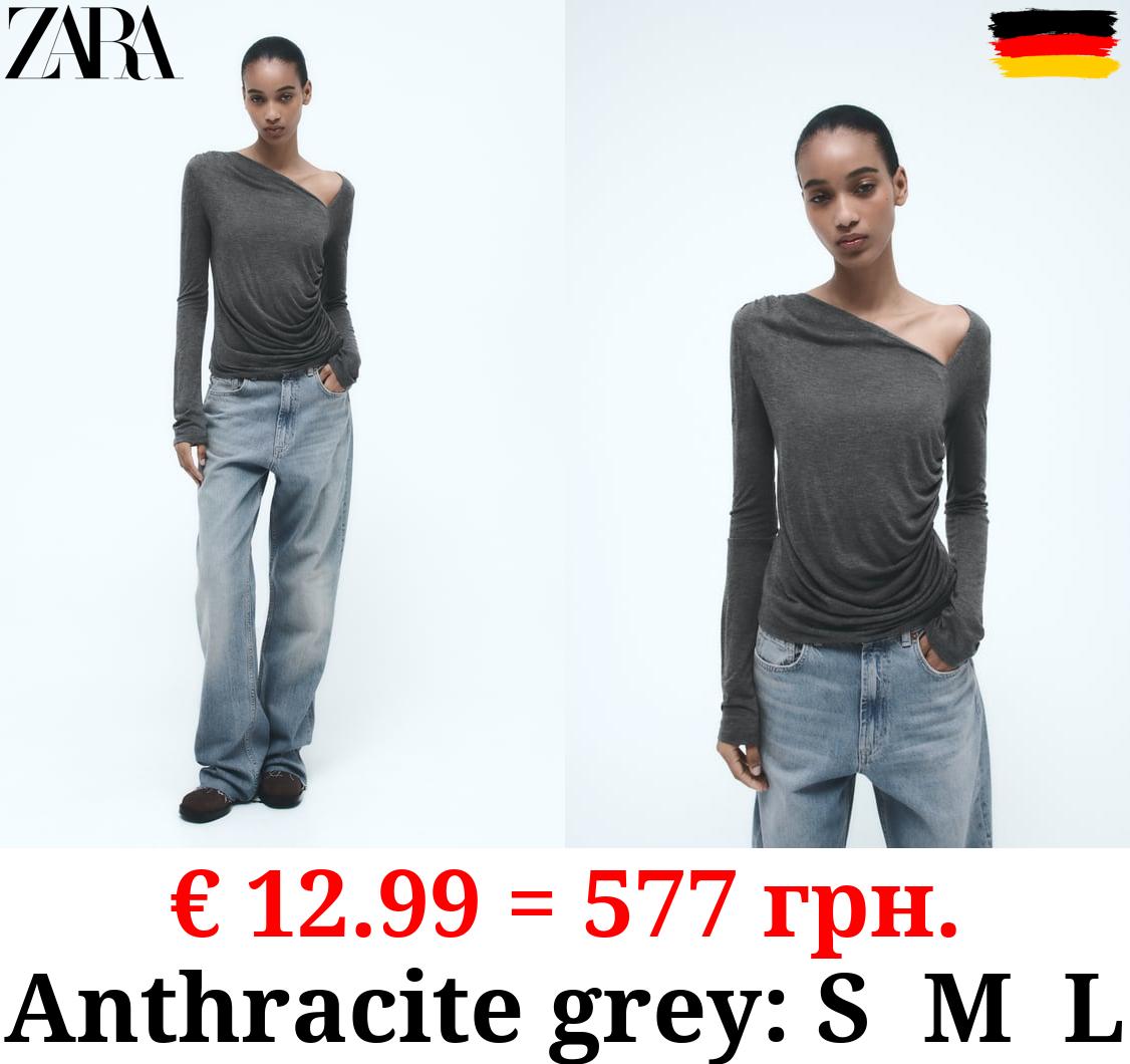 T-SHIRT WITH SIDE GATHERING