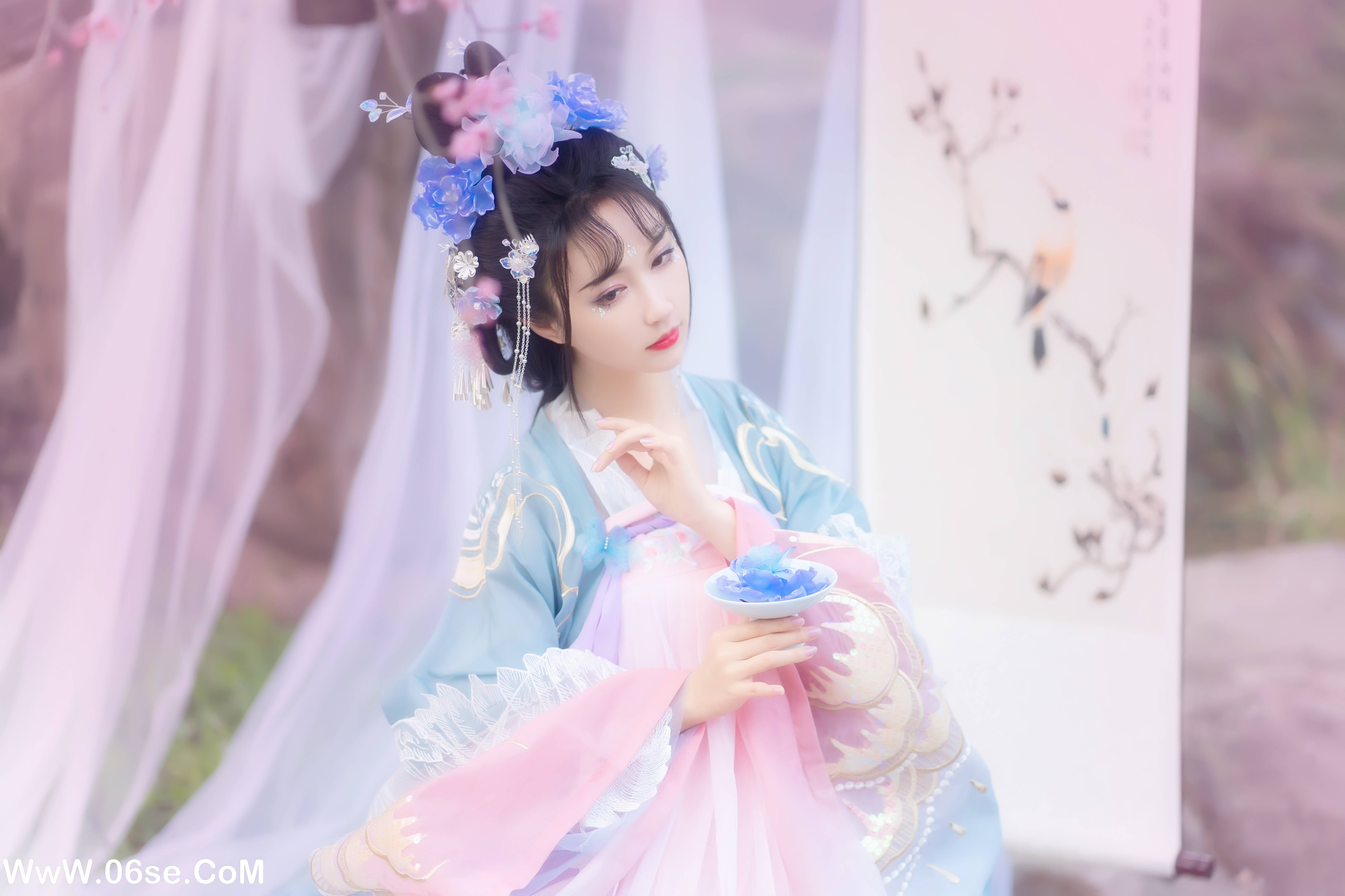 图片[28]-[YITUYU艺图语]2022.11.28 玲珑 -绮罗生的小苏苏-[34+1P／277MB]-六色网