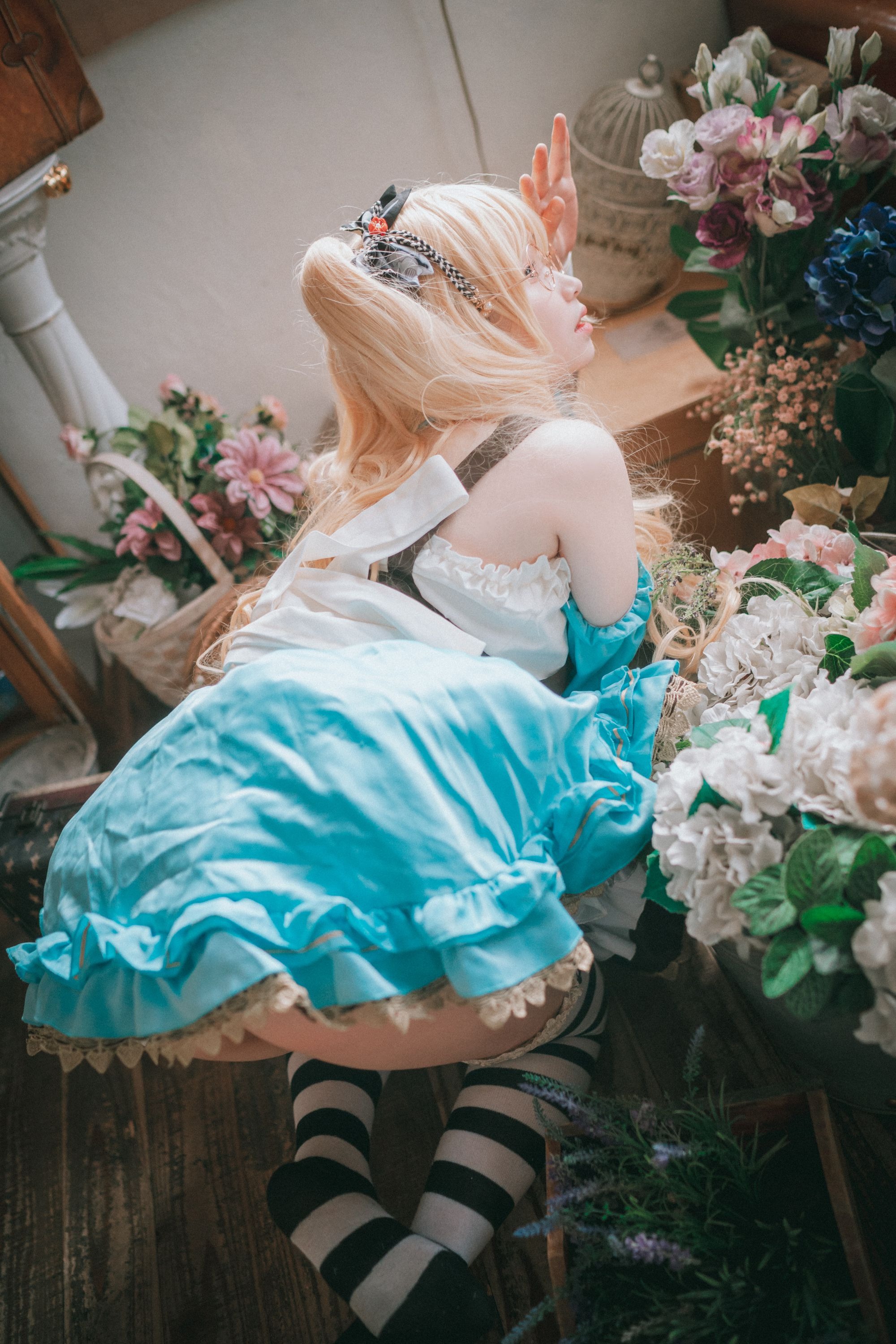 Bambi밤비-Alice in Glasses [48P] 15