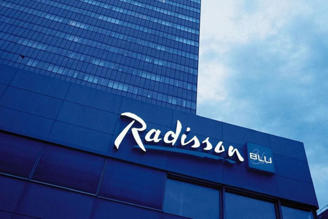 Radisson group. Radisson Hotel Group logo. Сеть отелей Radisson Blu. Рэдиссон Блу Шереметьево. Рэдиссон Блю Олимпийский Москва.