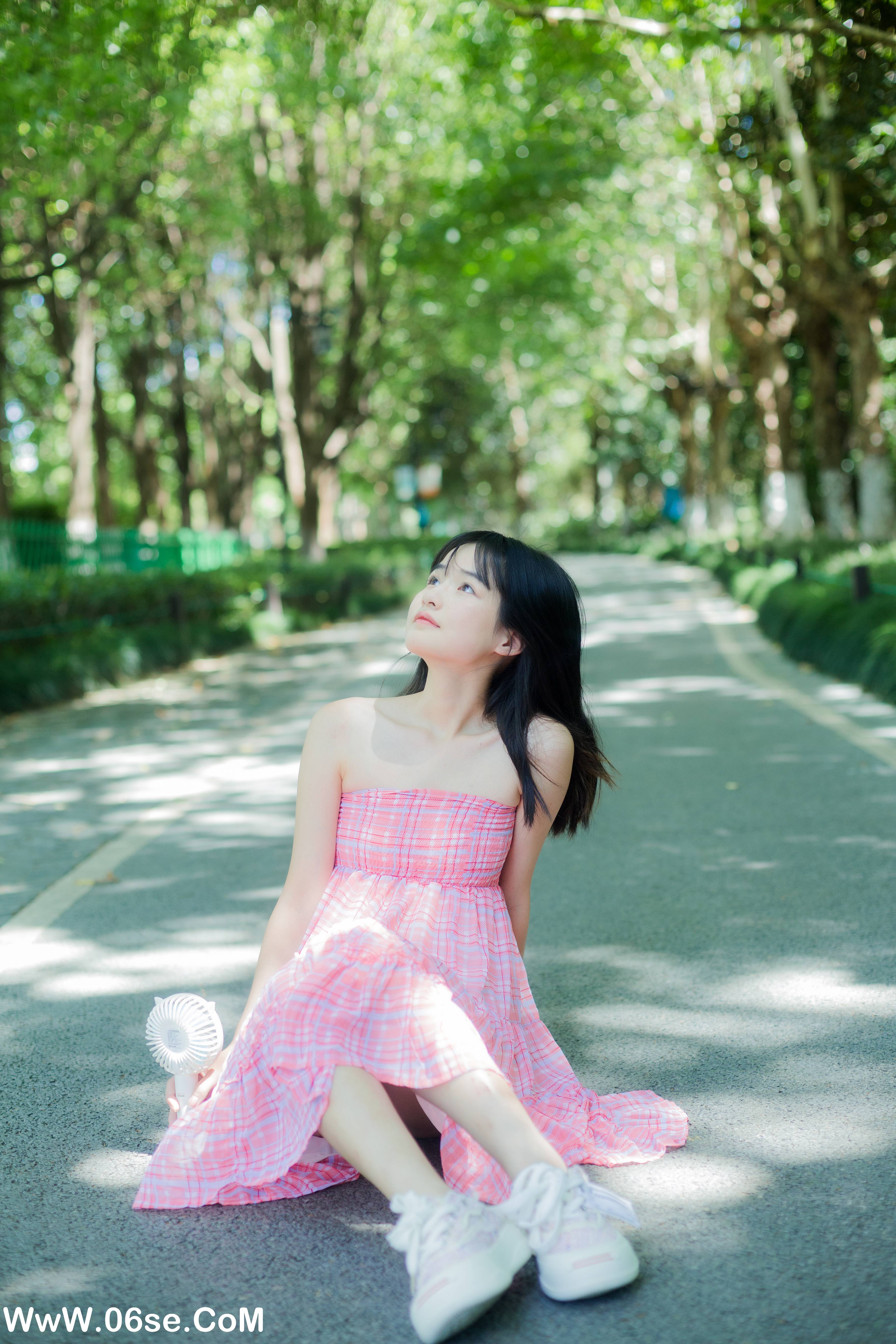 图片[22]-[YITUYU艺图语]2022.10.02 回不去的夏天 小怡妹妹cute[33+1P／378MB]-六色网