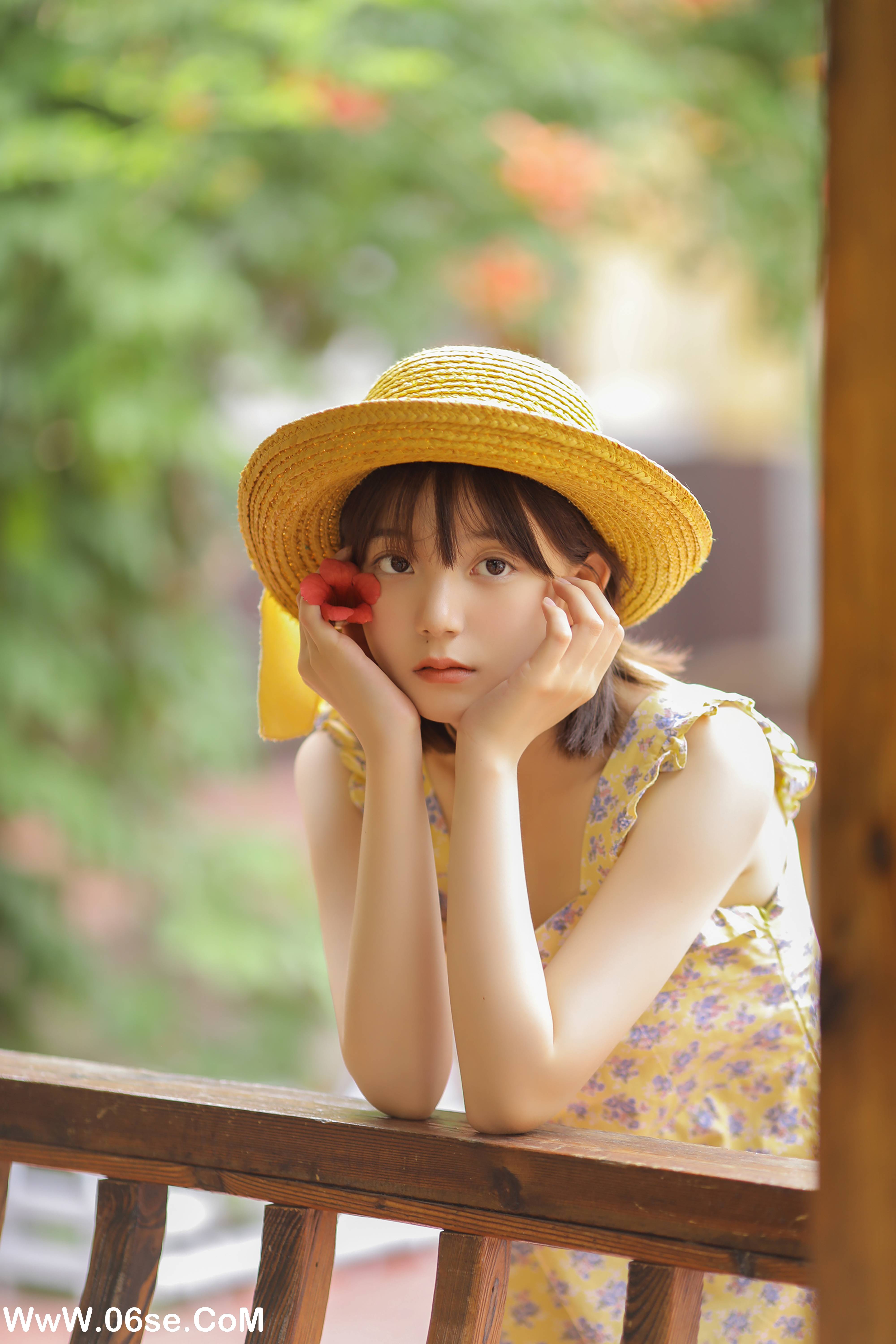 图片[4]-[YITUYU艺图语]2022.07.06 悠悠夏日长 不知秃[19+1P／75MB]-六色网