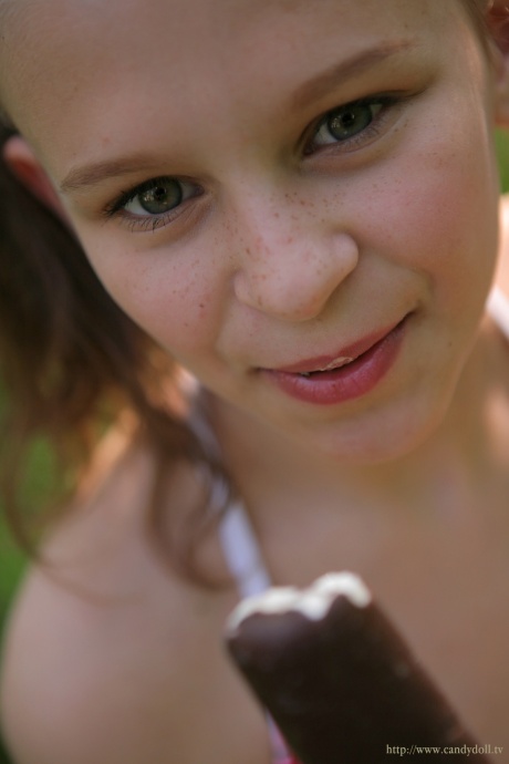 [Image: bea2d13a7aa6a35dd0521.jpg]