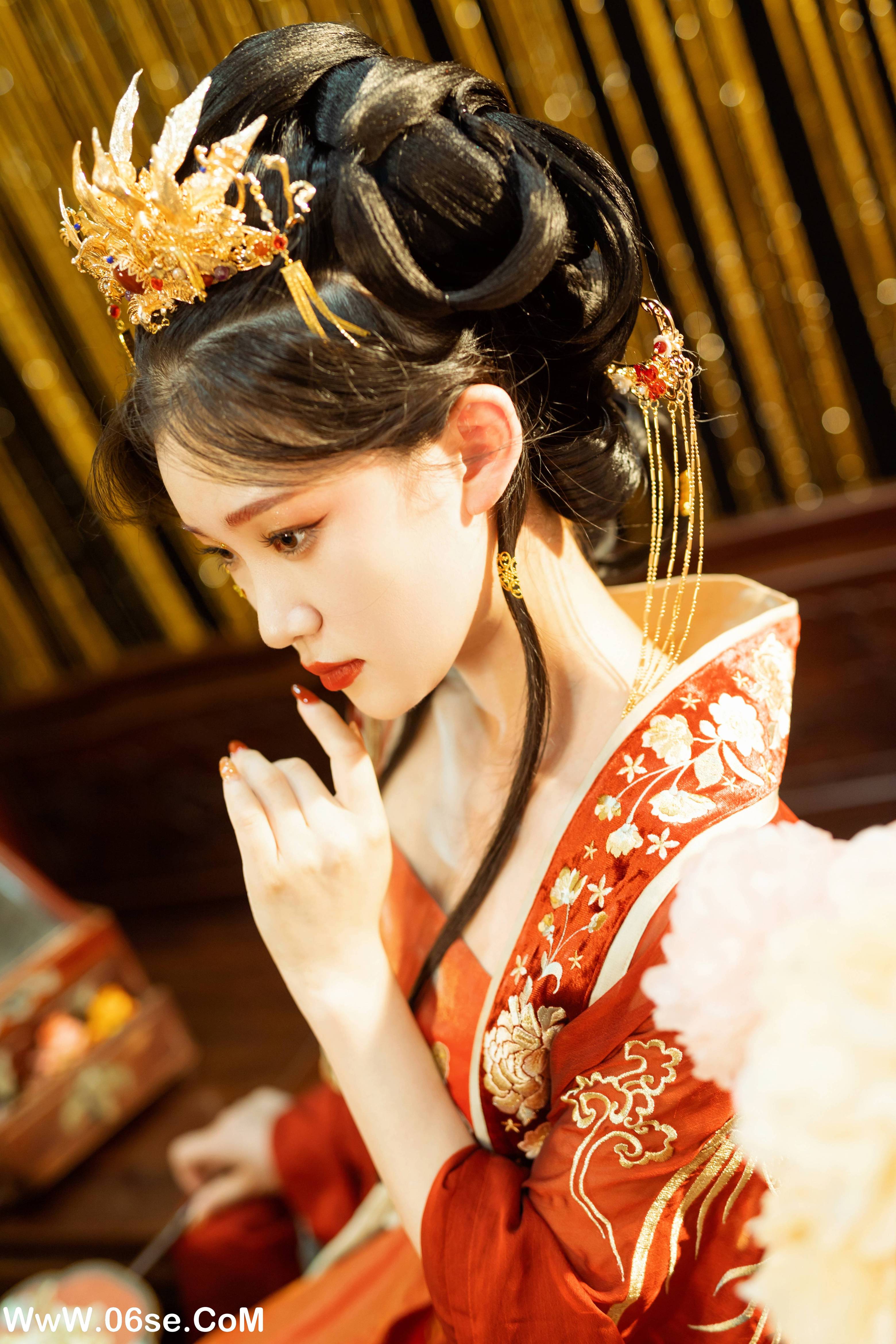 图片[8]-[YITUYU艺图语]2022.09.05 红衣娘子 相望回首喵喵喵[47+1P／452MB]-六色网