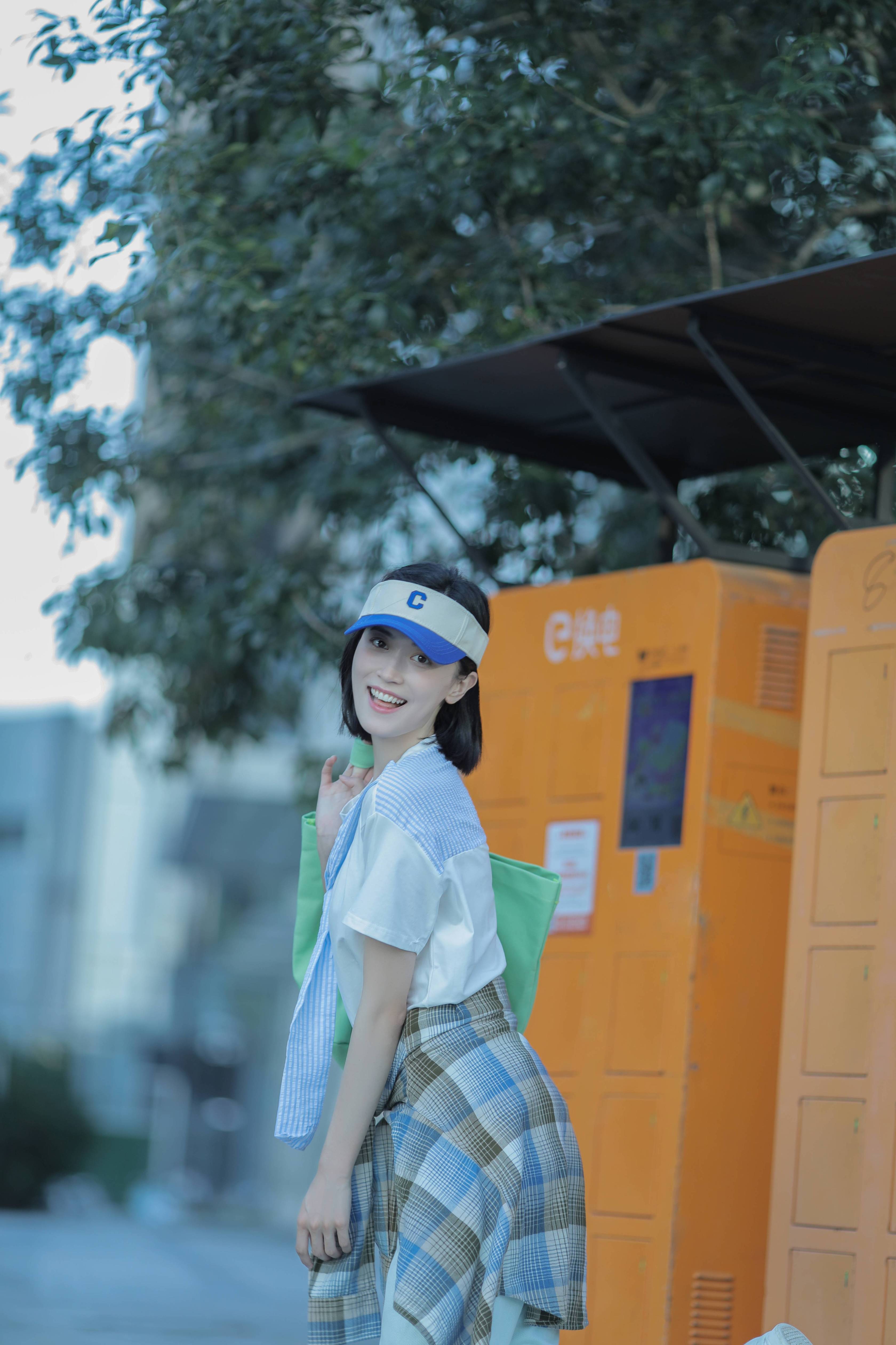 图片[27]-[YITUYU艺图语]2022.08.25 日落之前 清浅之夏 陈瑜婕[26+1P／243MB]-六色网