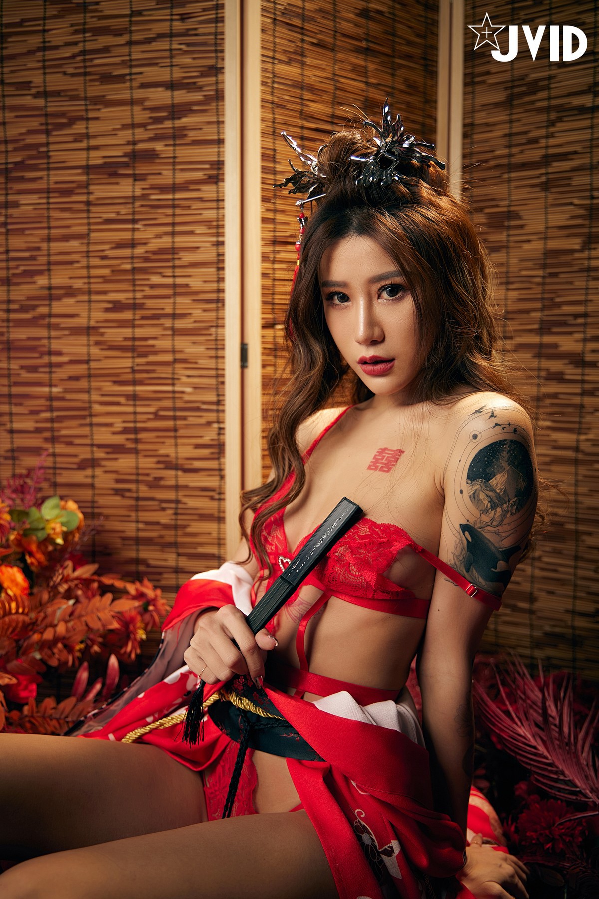JVID精品 聖上寵幸首選～傾國傾城囍媚娘 婀娜多姿 酥胸外露 Set.01 36
