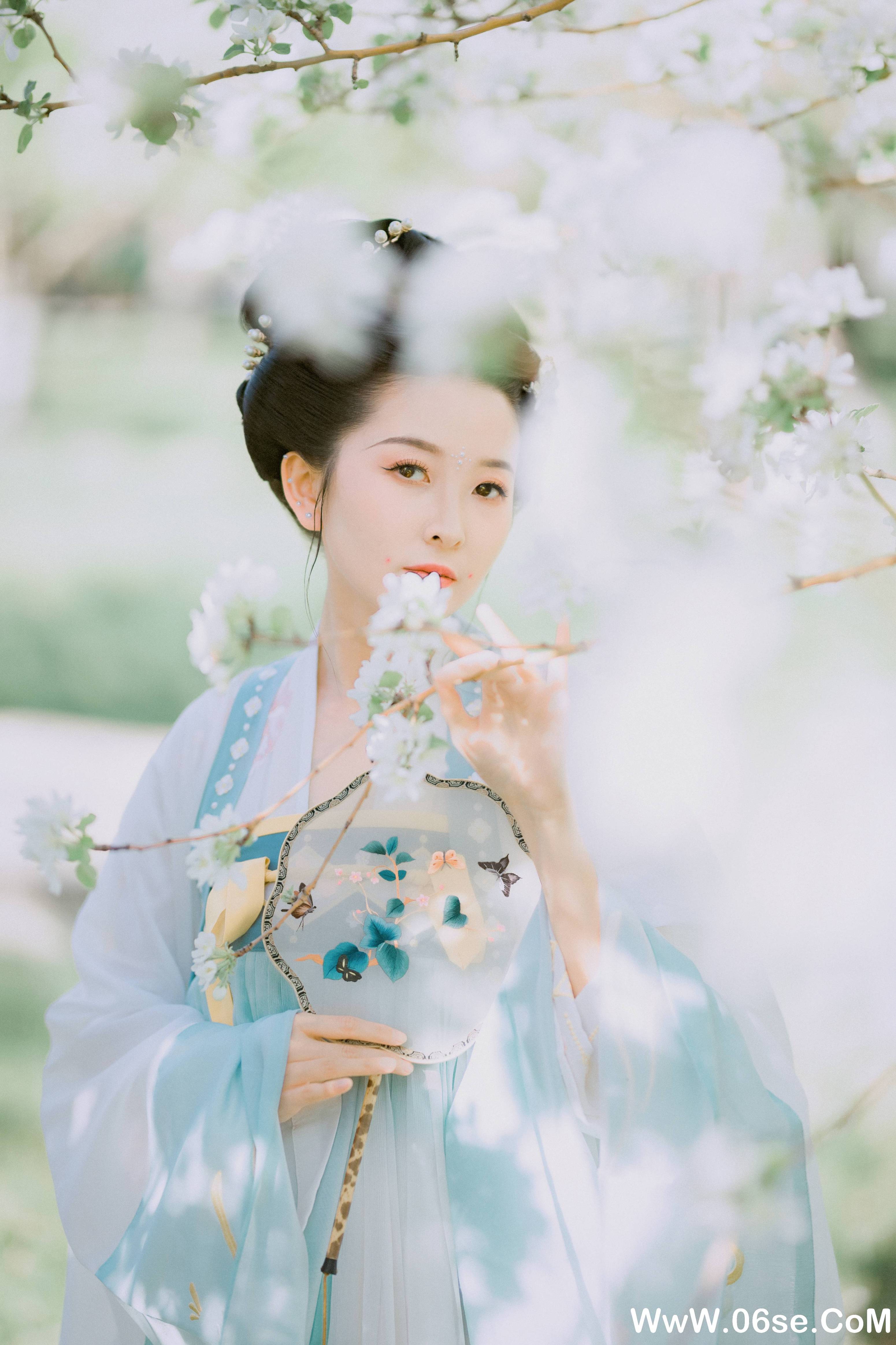 图片[15]-[YITUYU艺图语]2021.10.30 花朝 Simple[21+1P／283MB]-六色网