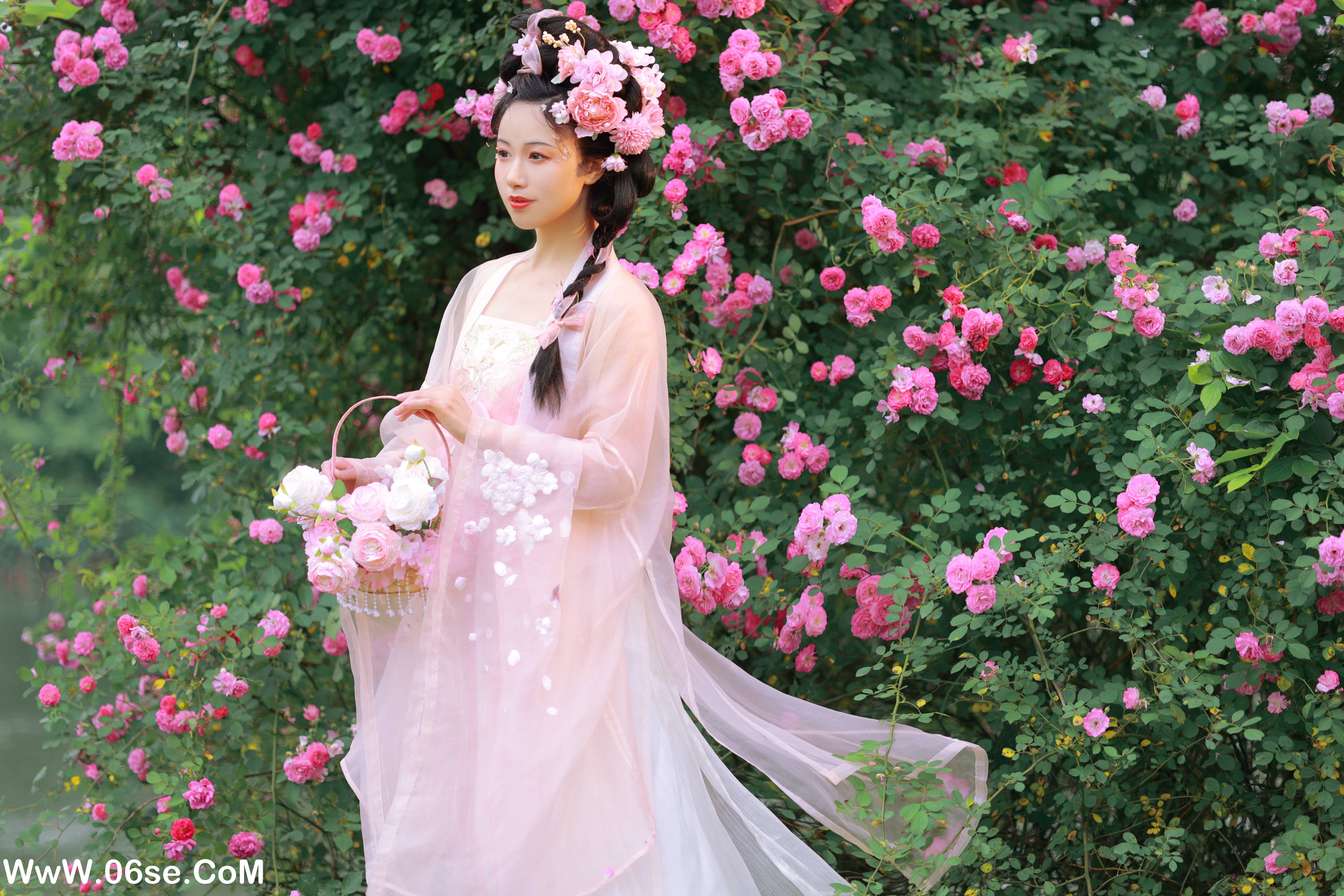 图片[33]-[YITUYU艺图语]2022.06.18 蔷薇花神 笑笑[35P-303.54MB]-六色网