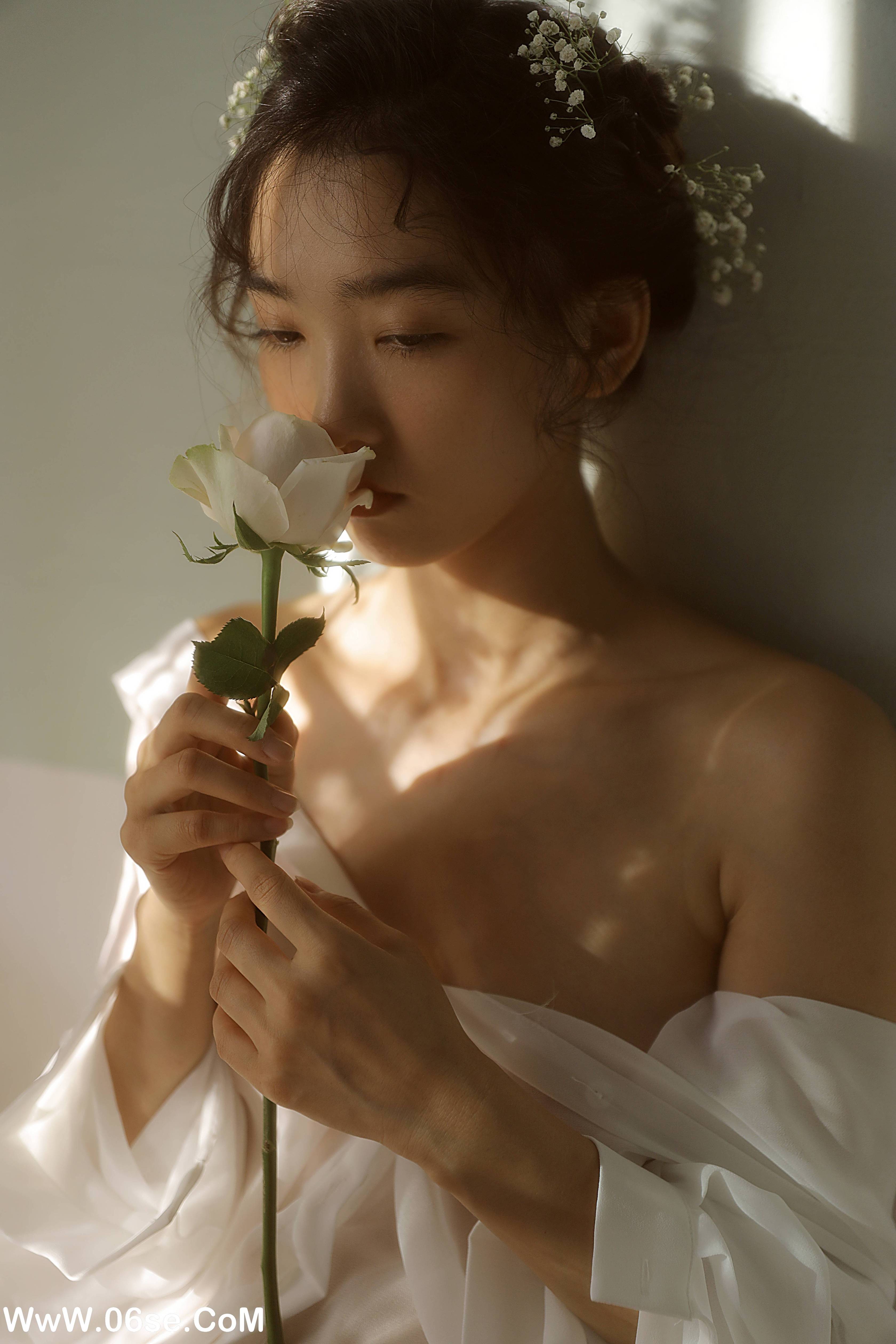 图片[15]-[YITUYU艺图语]2022.10.29 颜色 海角的郭荣[21+1P／372MB]-六色网