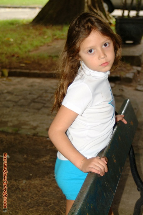 [Image: bf665cc7b9cccee7412e2.jpg]