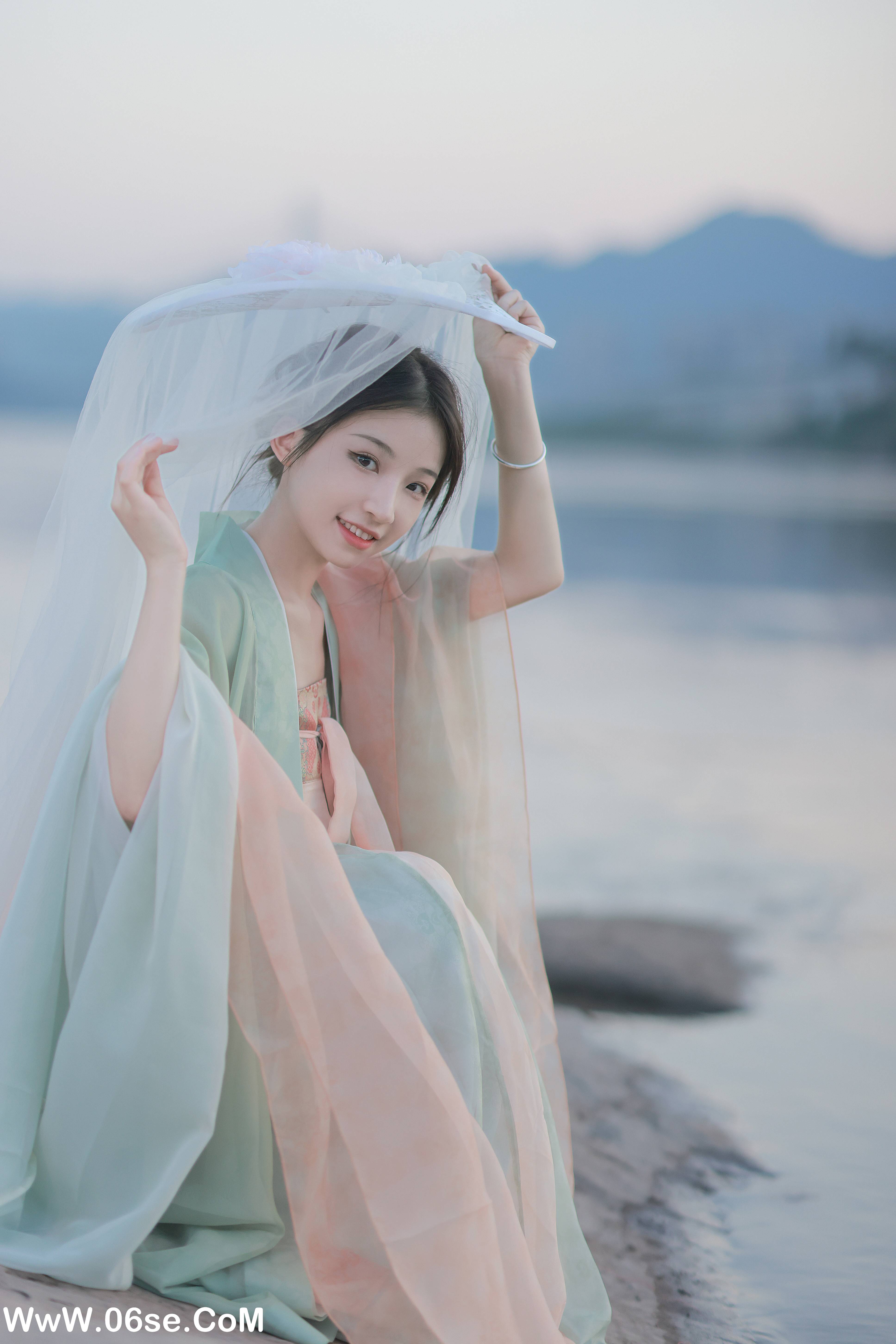 图片[4]-[YITUYU艺图语]2022.12.15 星河 卷卷[22+1P／157MB]-六色网