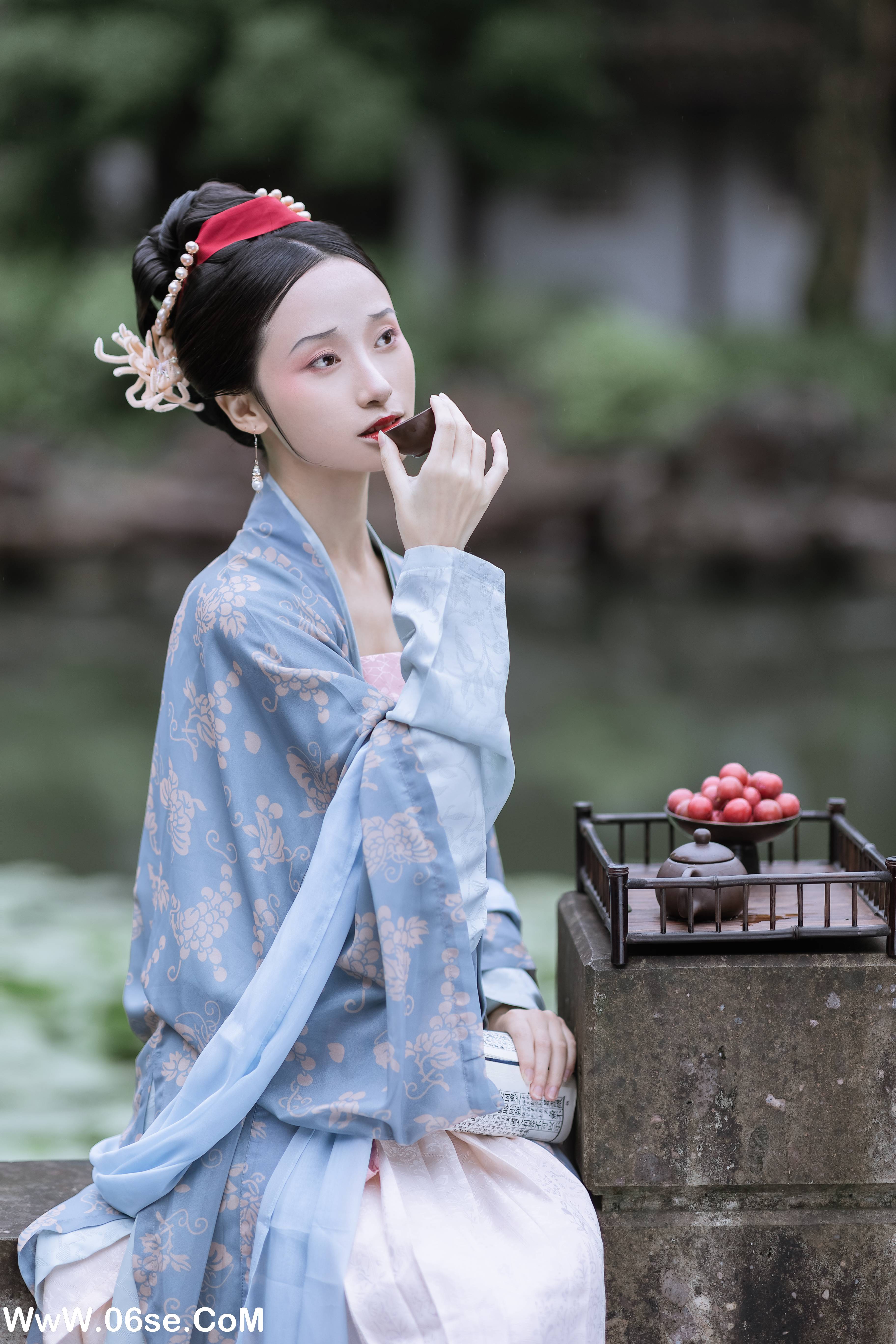 图片[29]-[YITUYU艺图语]2022.08.30 声声慢 眸小妖[33+1P／338MB]-六色网
