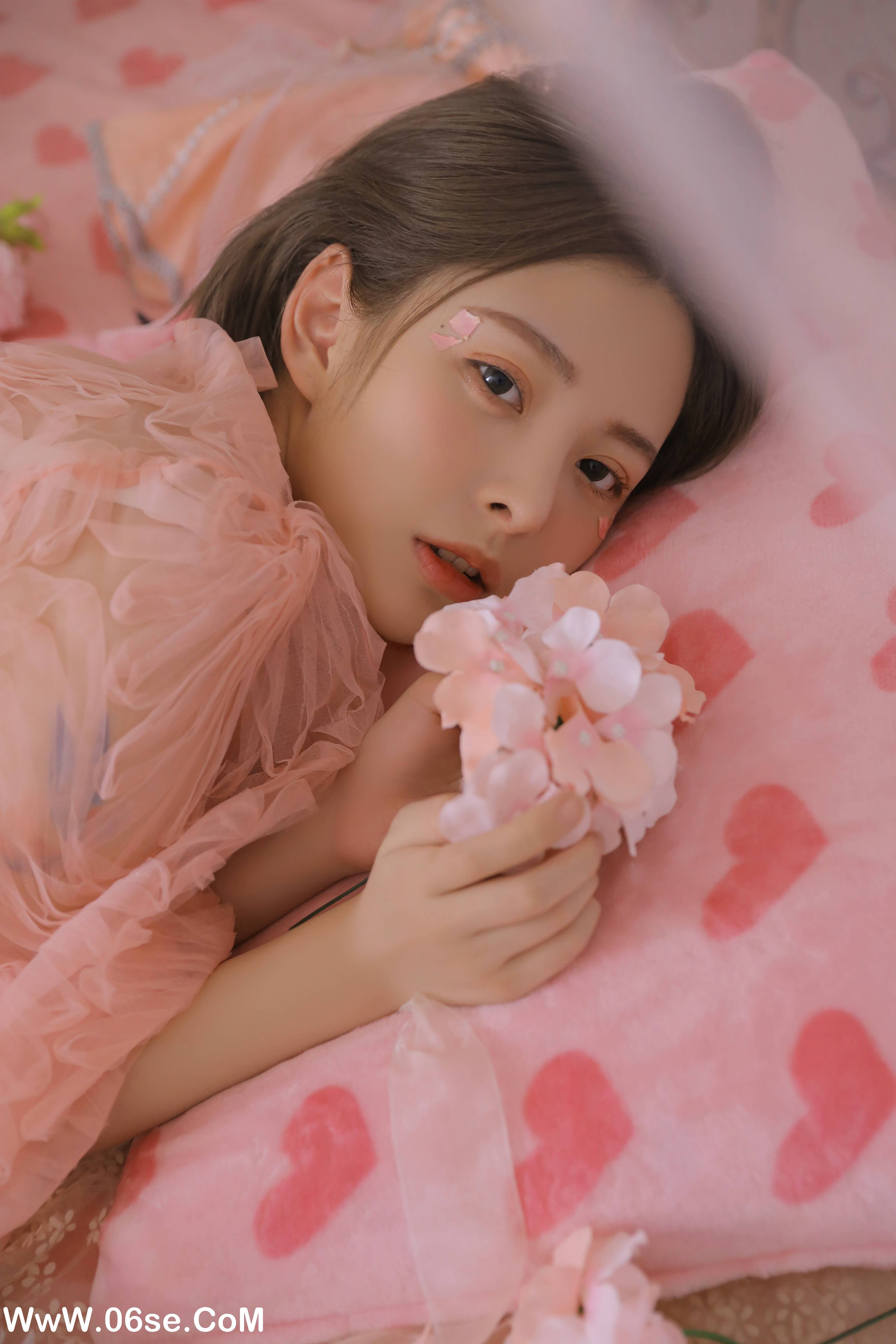 图片[25]-[YITUYU艺图语]2022.08.04 屈服温柔 Mia[26+1P／105MB]-六色网