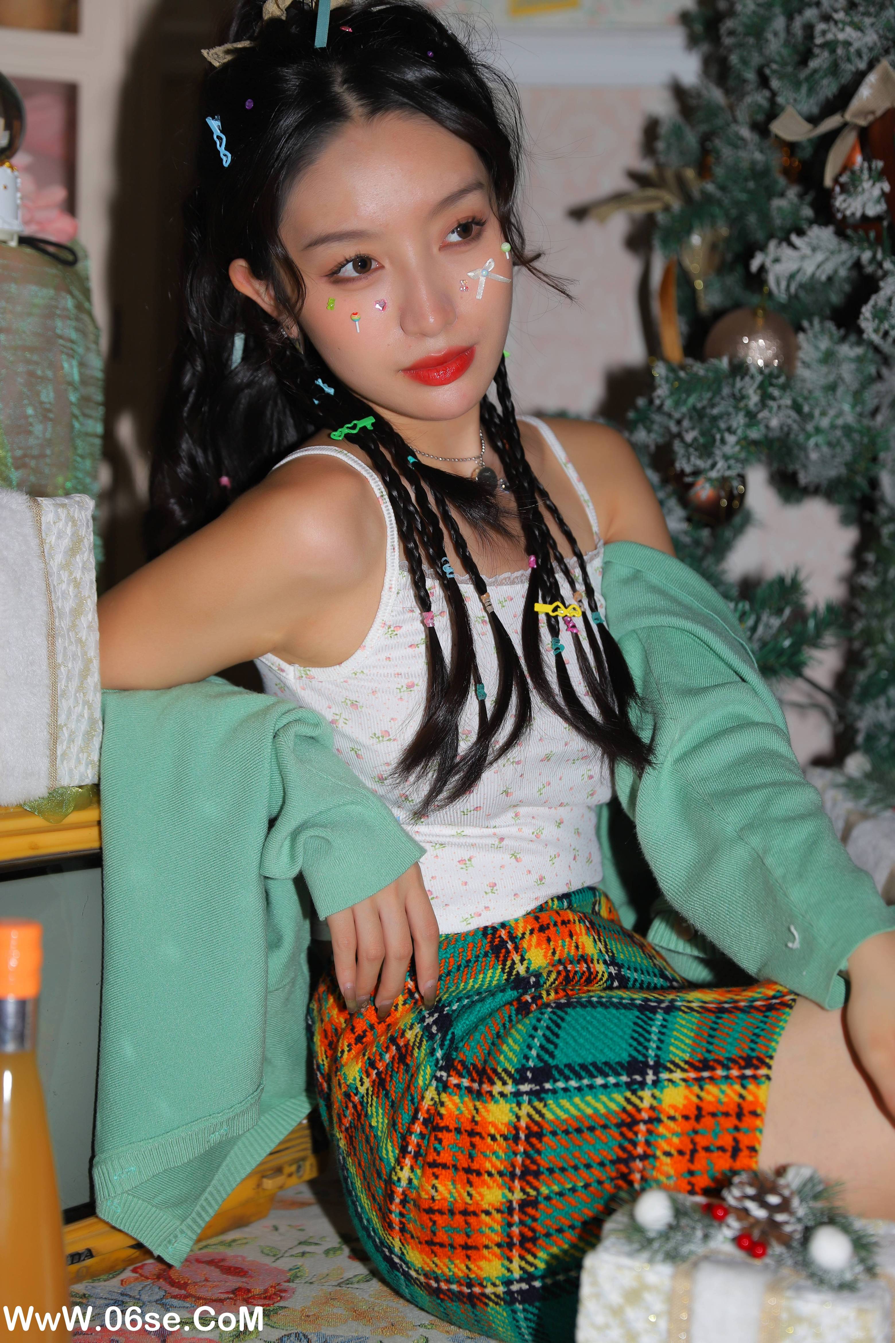 图片[20]-[YITUYU艺图语]2022.11.21 圣诞女孩 柠萌婧啊[37+1P／447MB]-六色网