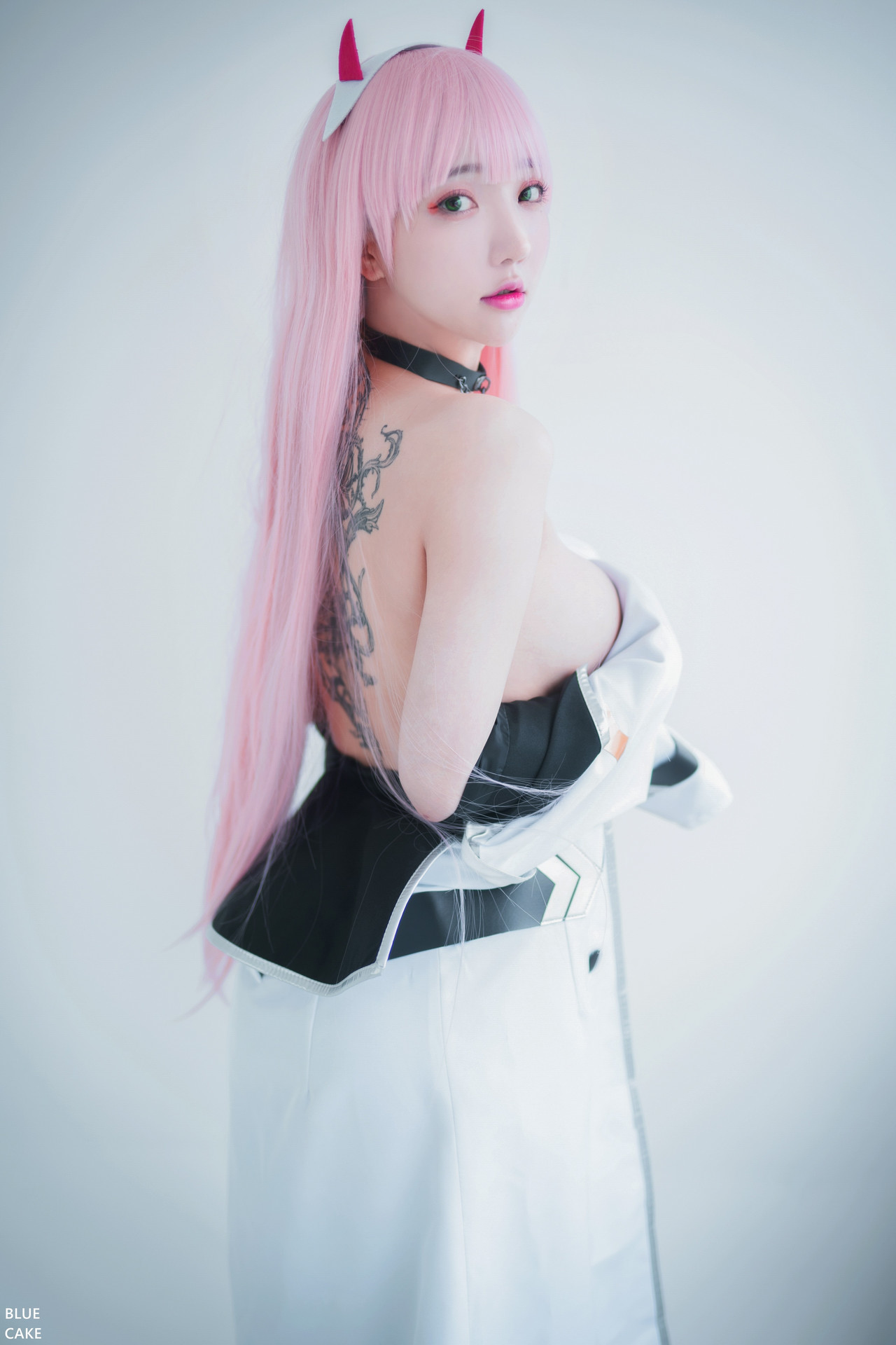Son Yeeun 손예은, [BLUECAKE] IN THE SEXXY 002 - Set.02 13