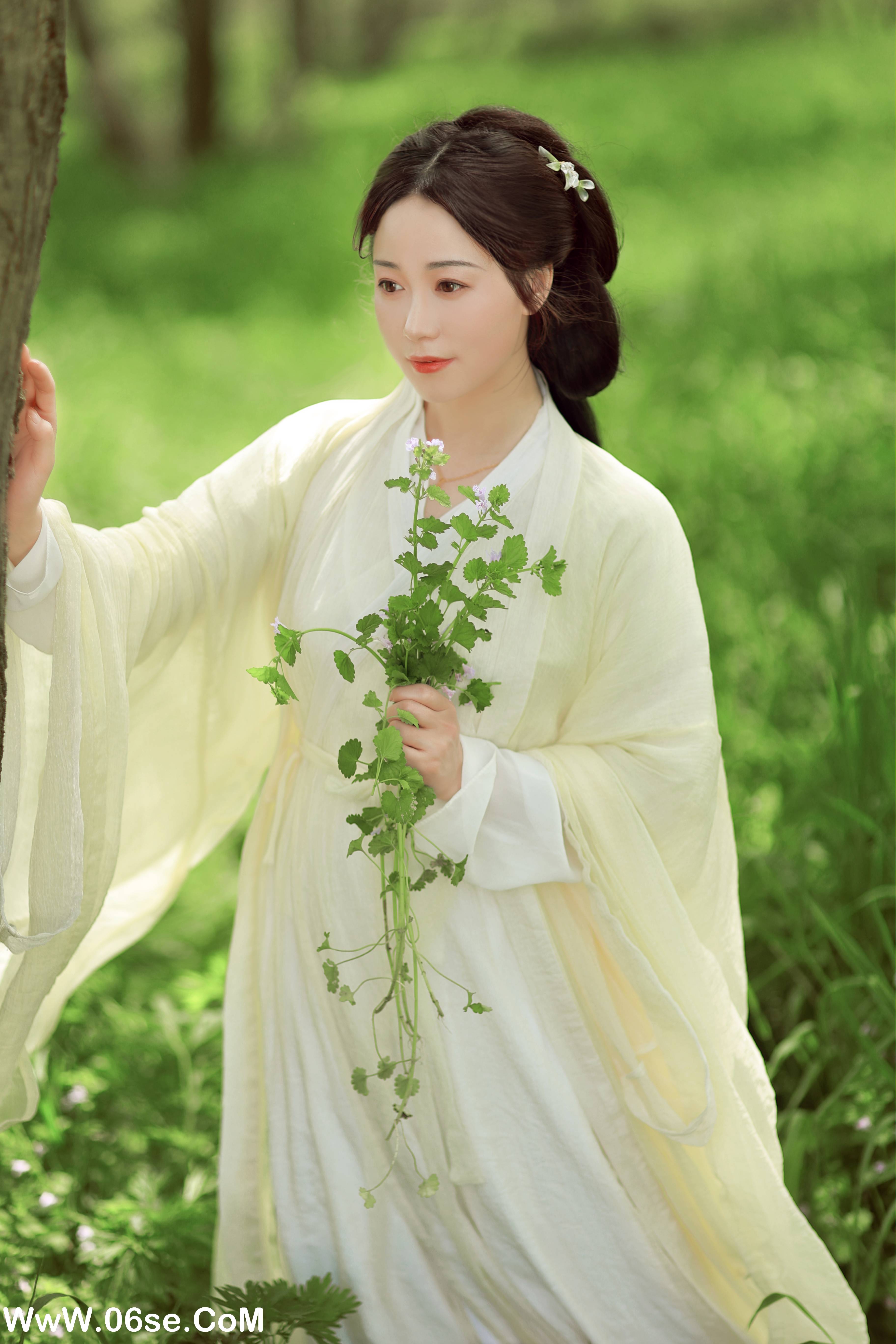 图片[7]-[YITUYU艺图语]2022.05.11 踏青 笑笑[25P-195.11 MB]-六色网