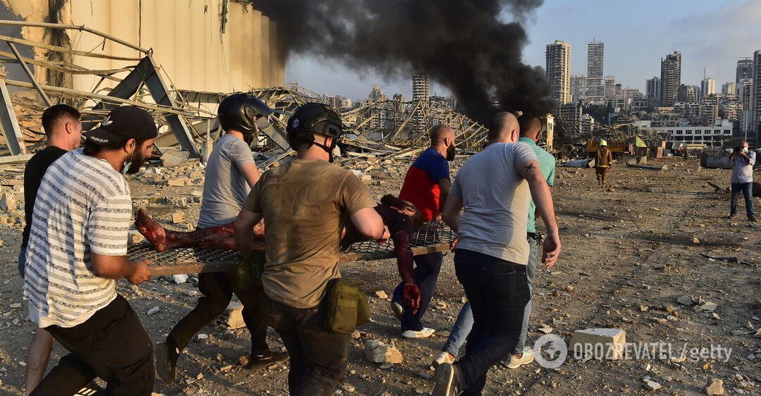 День после взрыва. Ливан Бейрут взрыв 4 августа 2020. Место после взрыва в Бейруте.