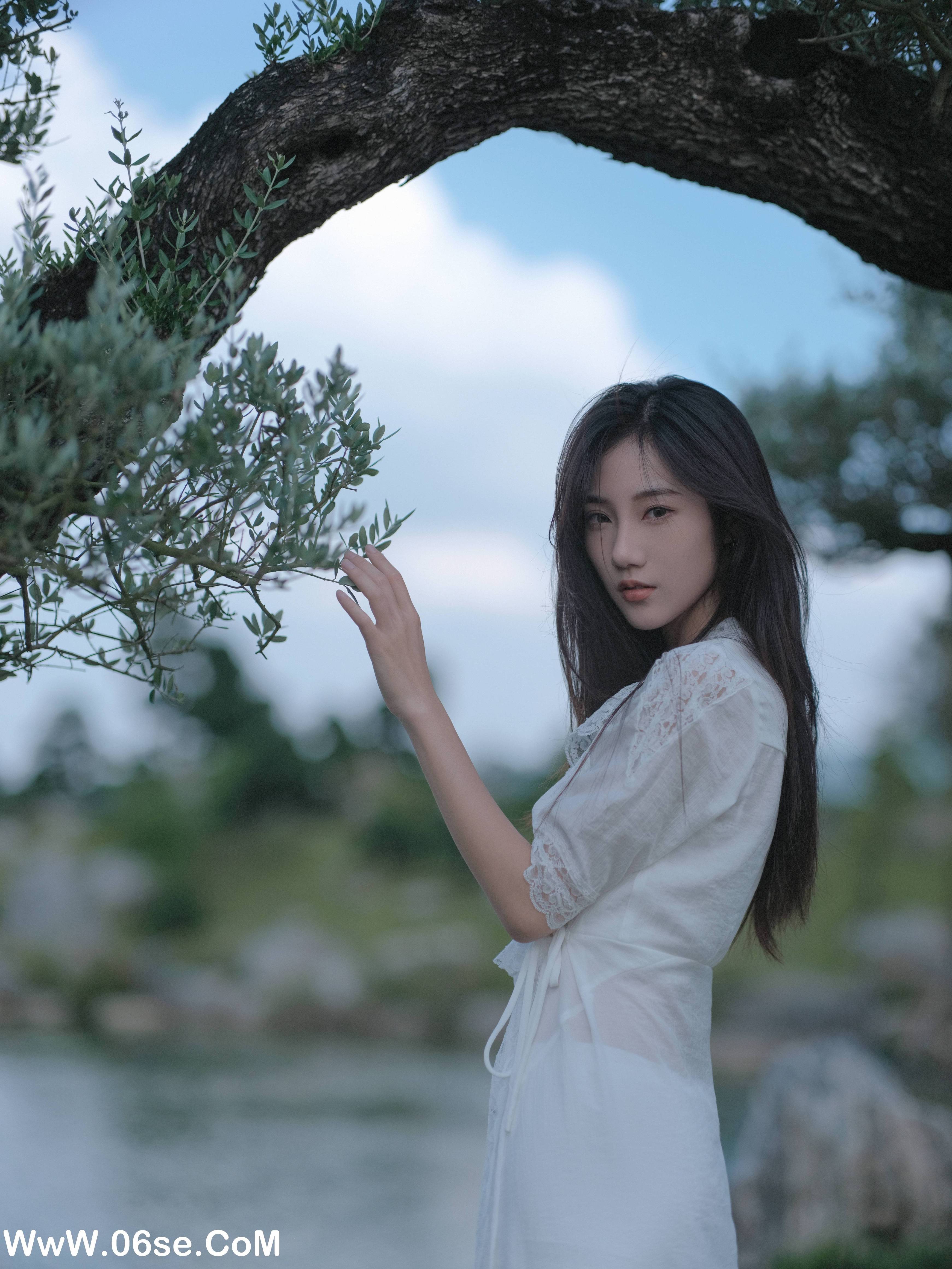 图片[15]-[YITUYU艺图语]2022.11.17 秋风 阿万[45+1P／408MB]-六色网