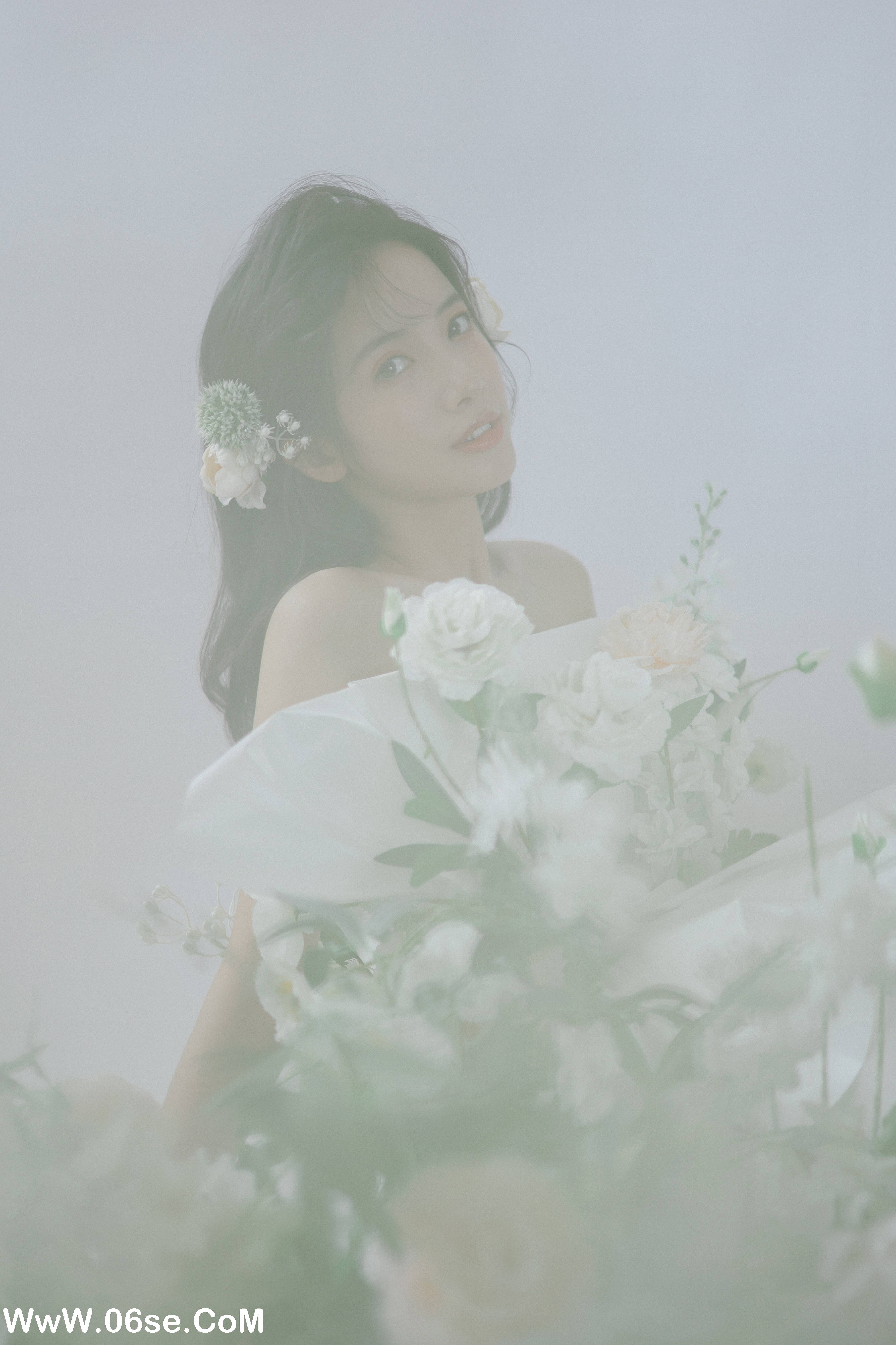 图片[8]-[YITUYU艺图语]2022.07.26 花束女孩 一只阿梦崽[31+1P／256MB]-六色网