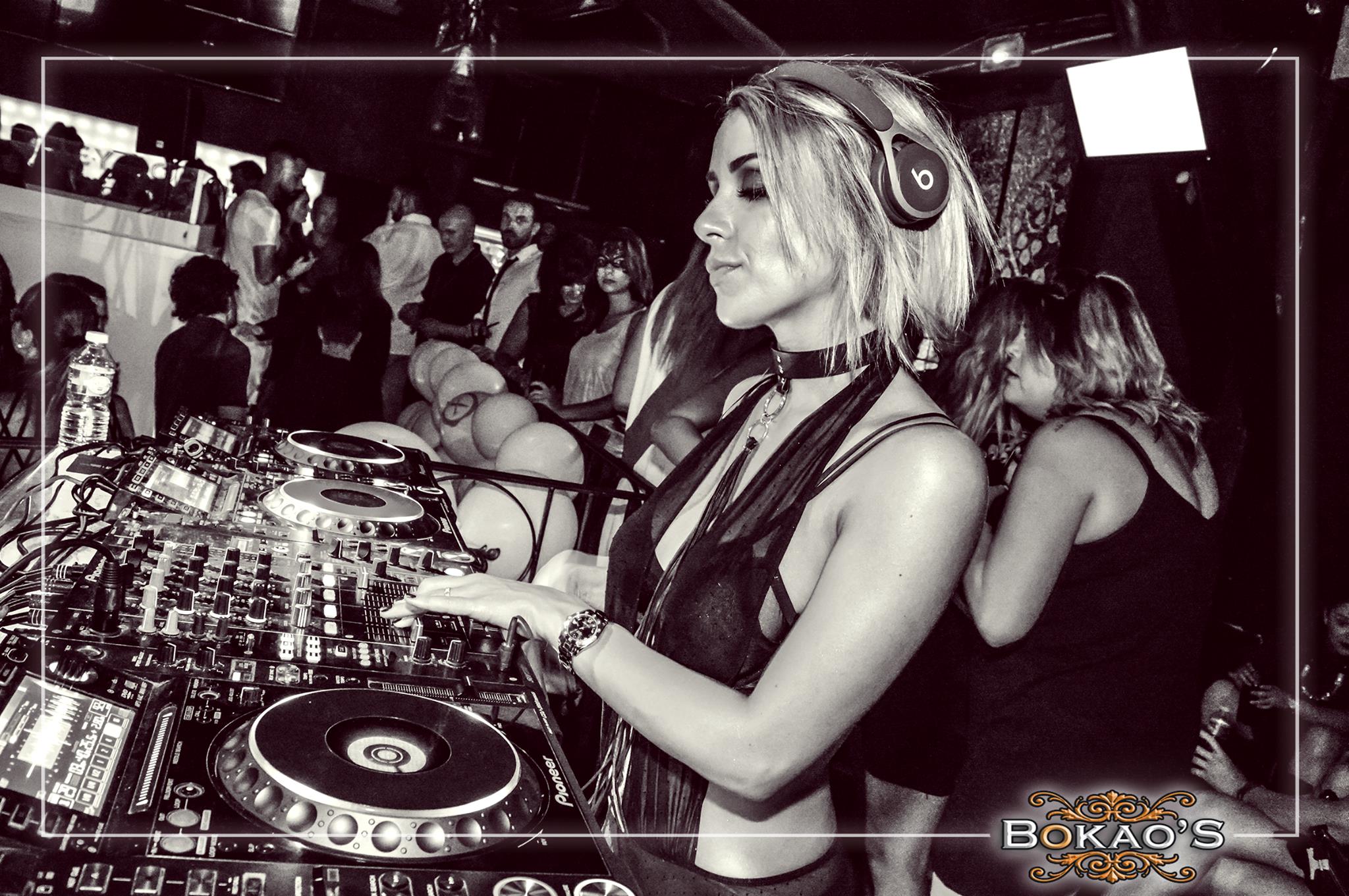 [Image: c0c199f13e7e6956fc906.jpg]