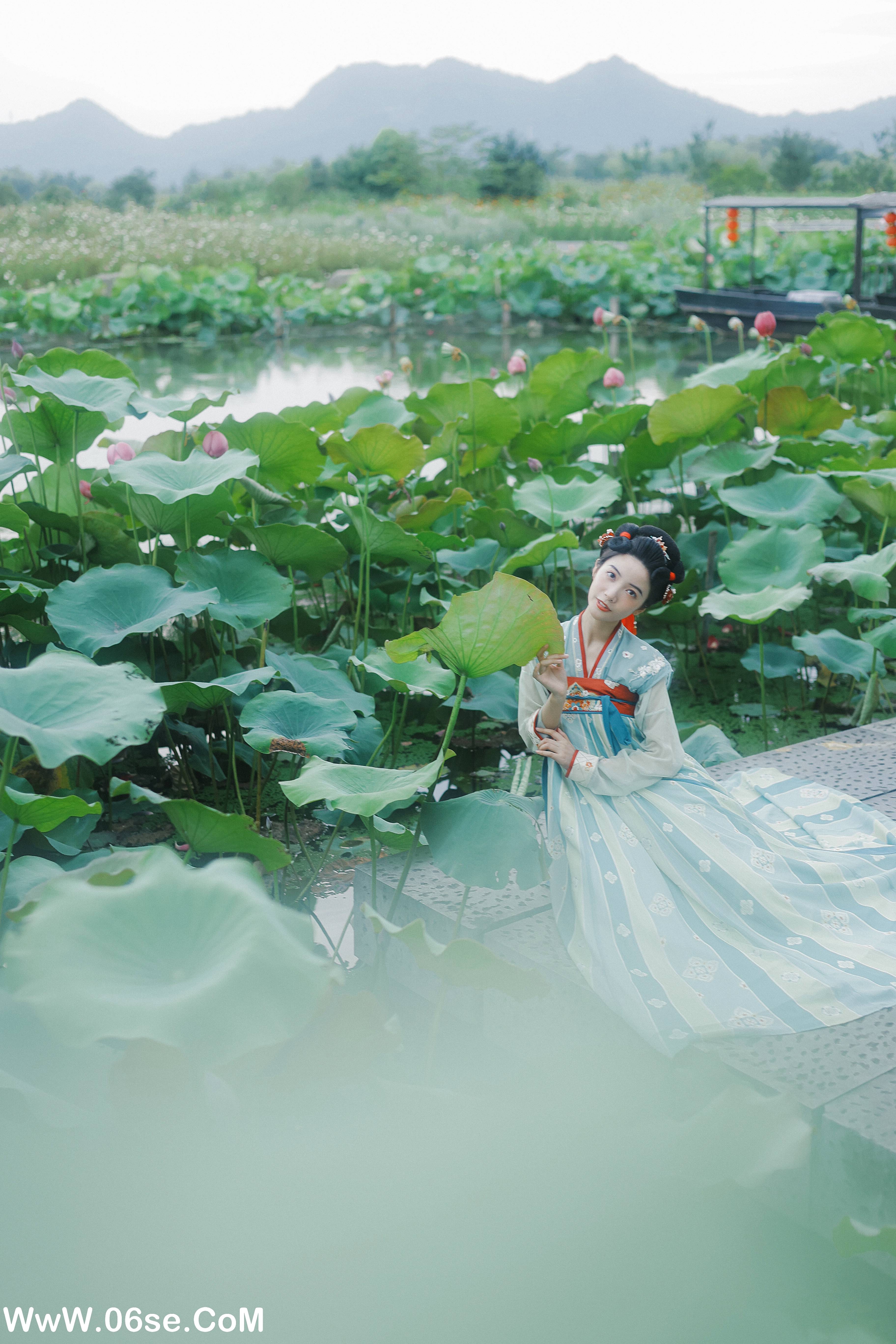 图片[12]-[YITUYU艺图语]2022.07.14 夏荷 一只阿梦崽[38+1P／294MB]-六色网