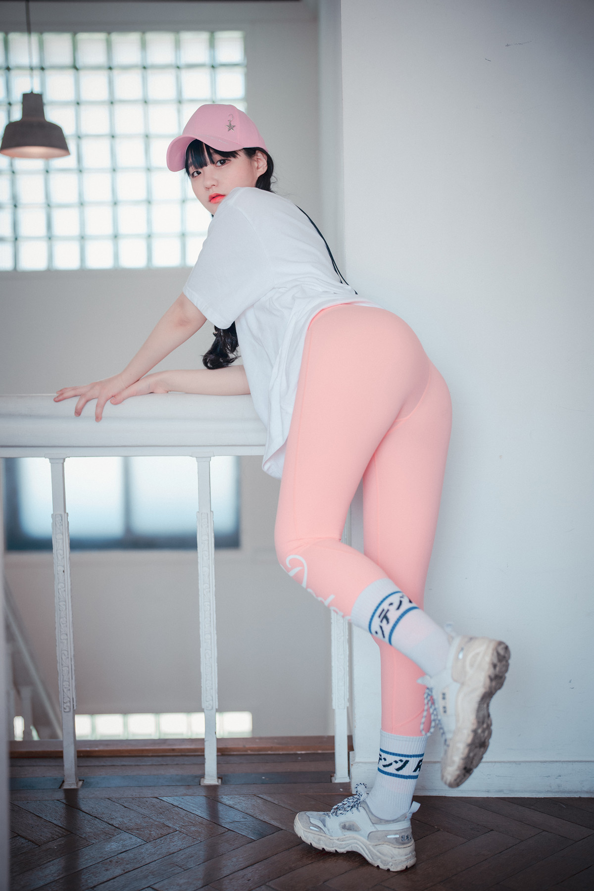 Jeong Jenny 정제니, DJAWA ‘Loose and Tight Pink’ Set.03 18