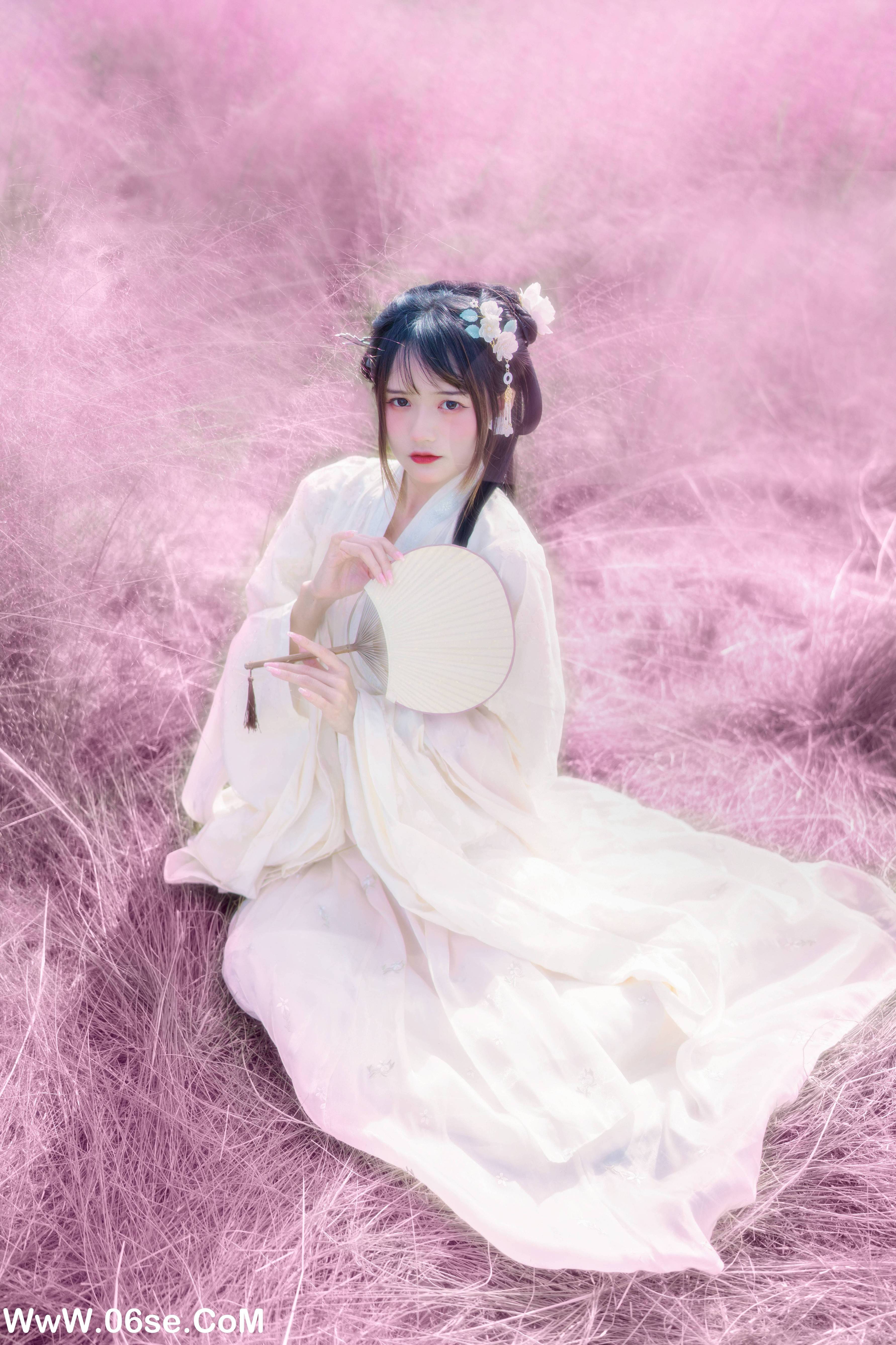 图片[14]-[YITUYU艺图语]2022.06.27 粉草回忆 兔子Zzz不吃胡萝卜[22P-183.4M]-六色网