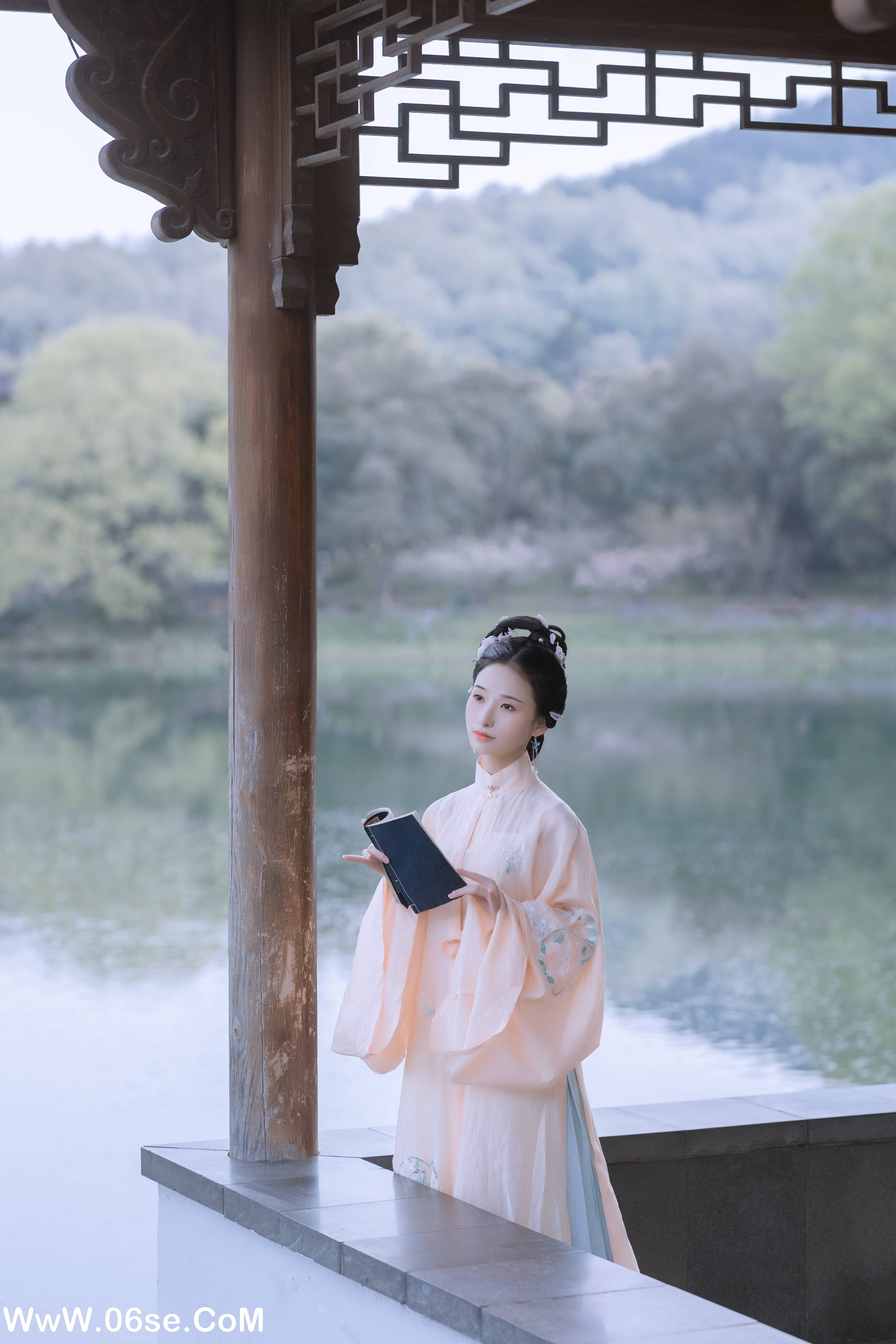图片[12]-[YITUYU艺图语]2022.06.15 故园春晓 眸小妖[43P-320.94MB]-六色网