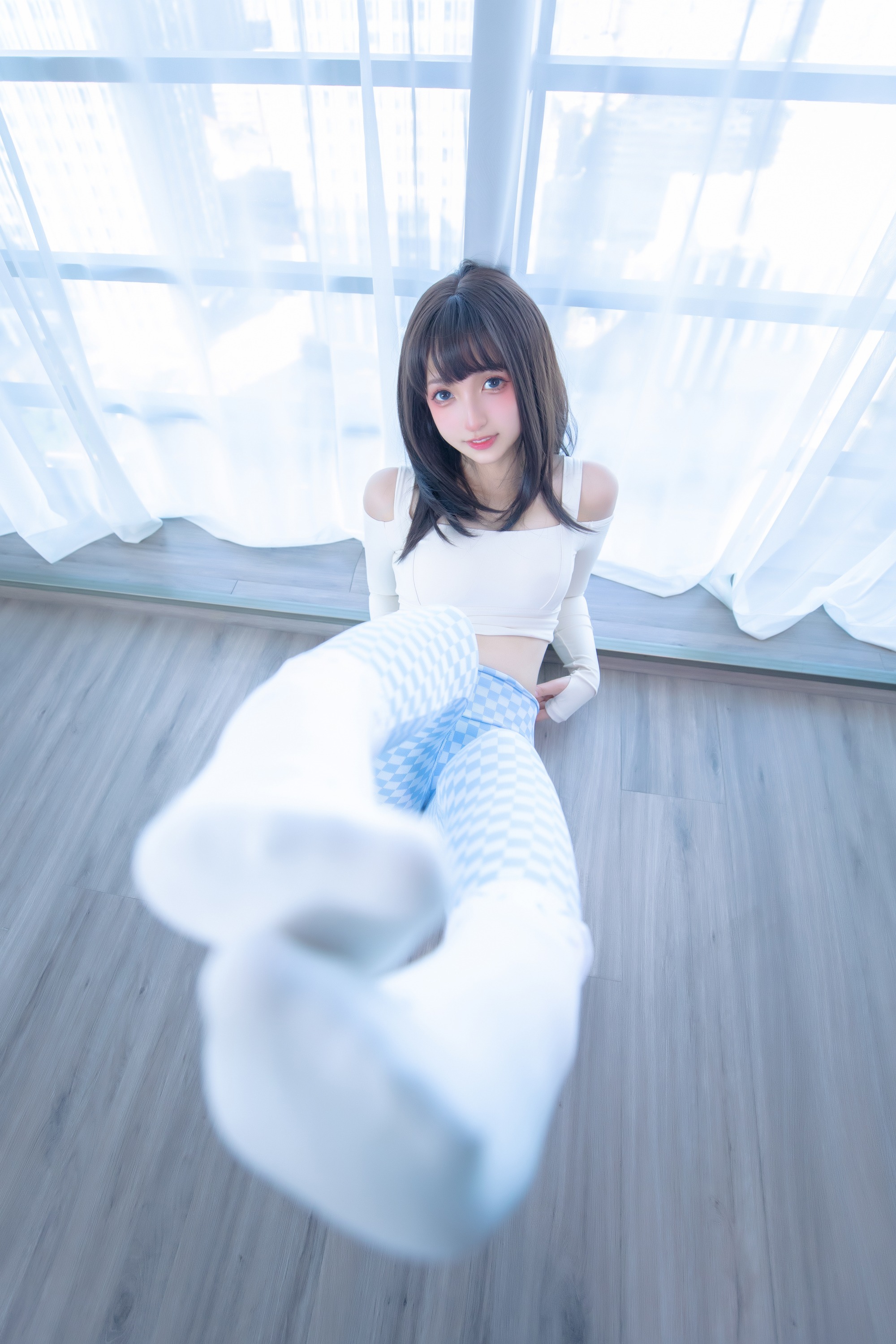神楽坂真冬 - NO.93 蓝白格 [75P-172MB] 24