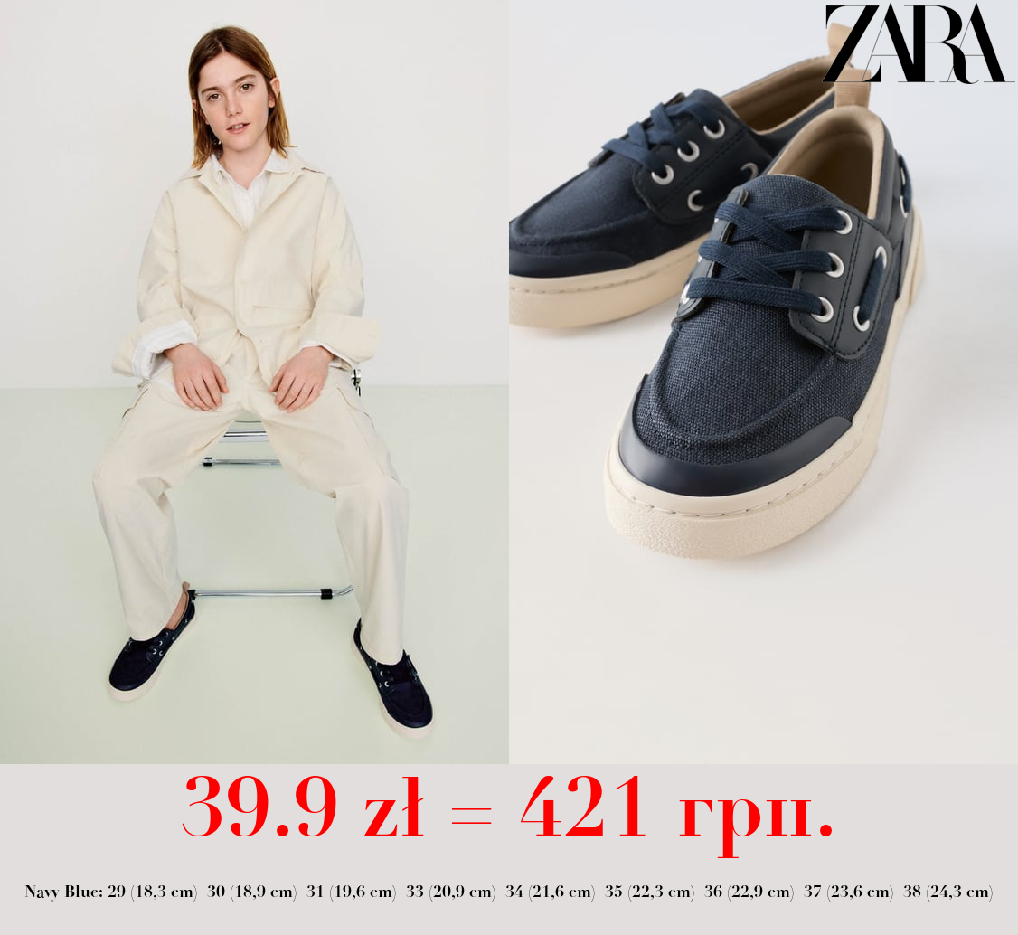 SPORTY DECK SHOES