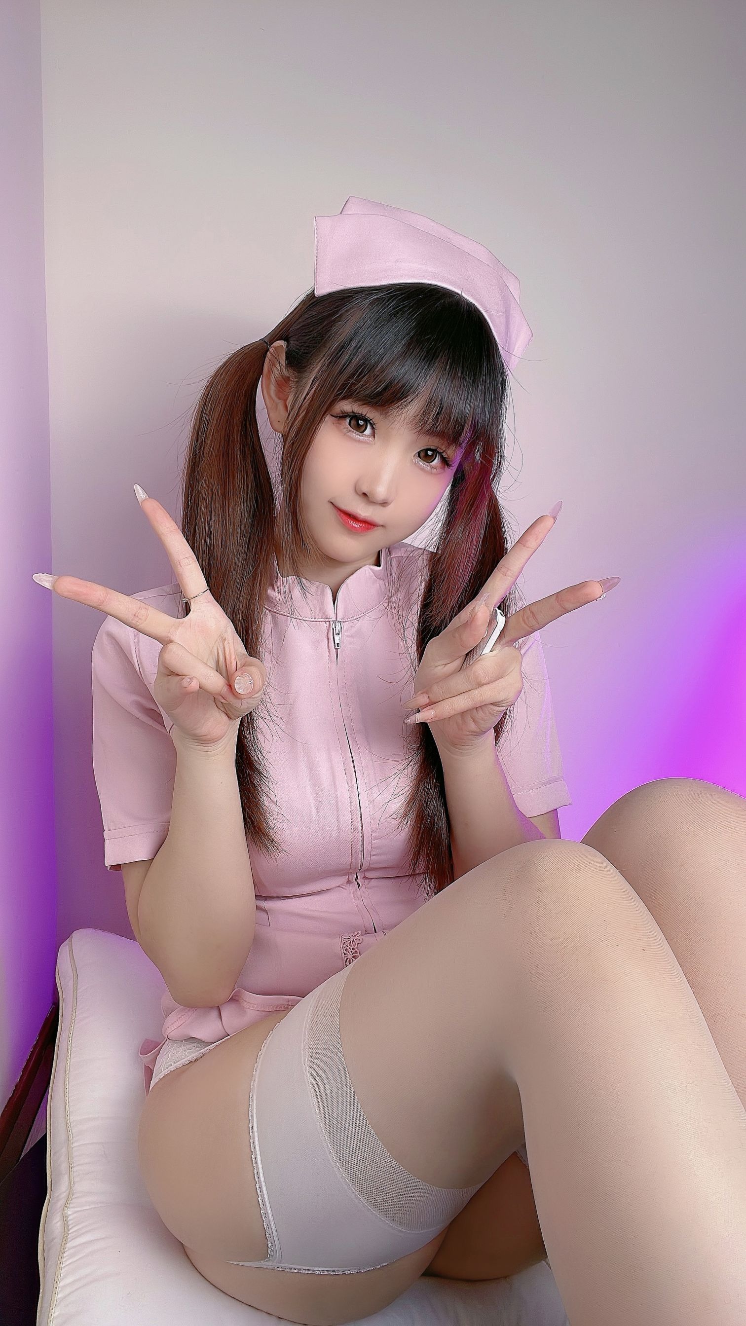 miko酱ww 护士姐姐 [27P1V-251MB] 20