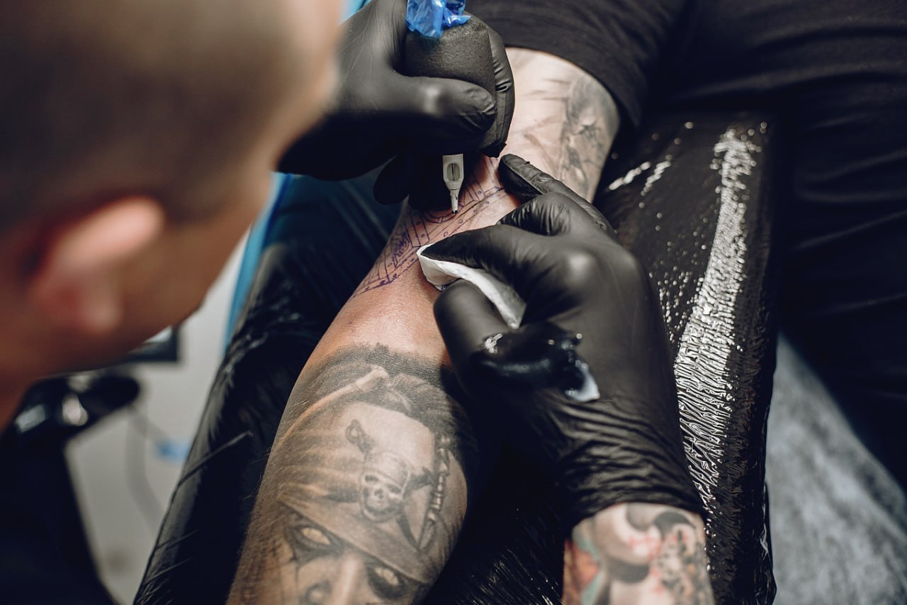 Татуировки стали популярнее во Вьетнаме по мере того, как исчезают предрассудки