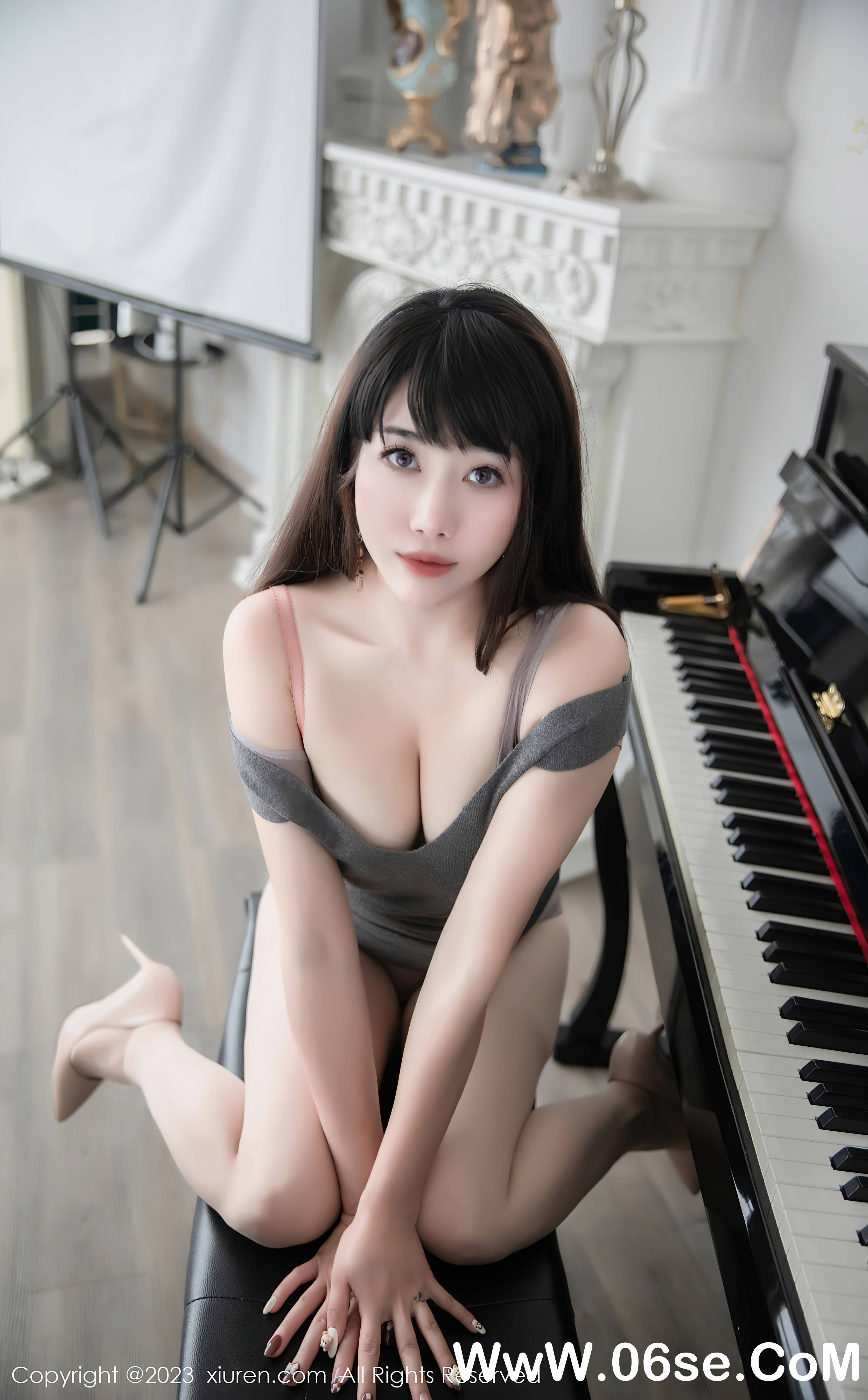 图片[51]-[XiuRen秀人网] 2023.04.07 NO.6532 严利娅Yuliya-六色网